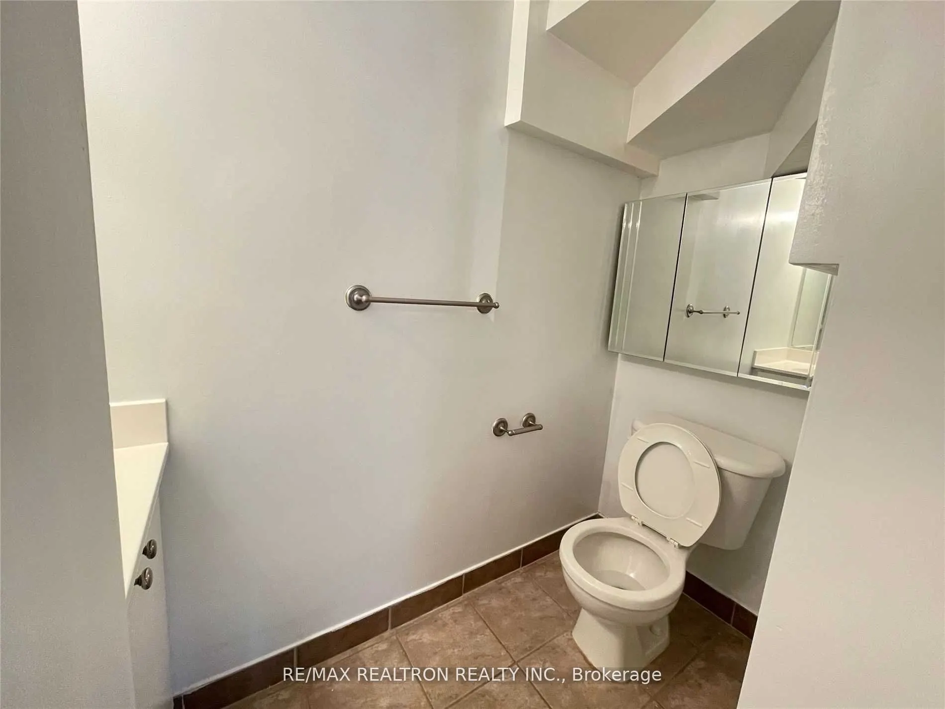 5 Everson Drive, #1557