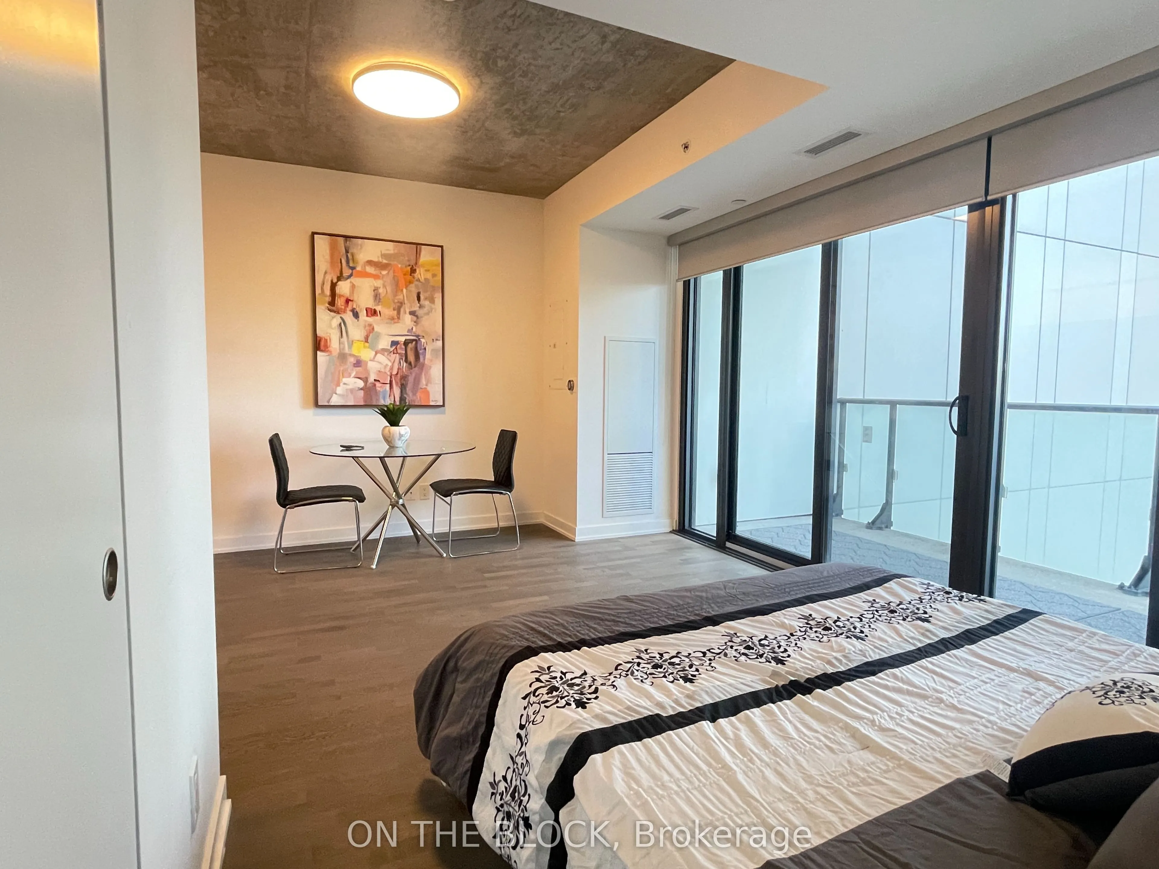 185 Roehampton Avenue, #509