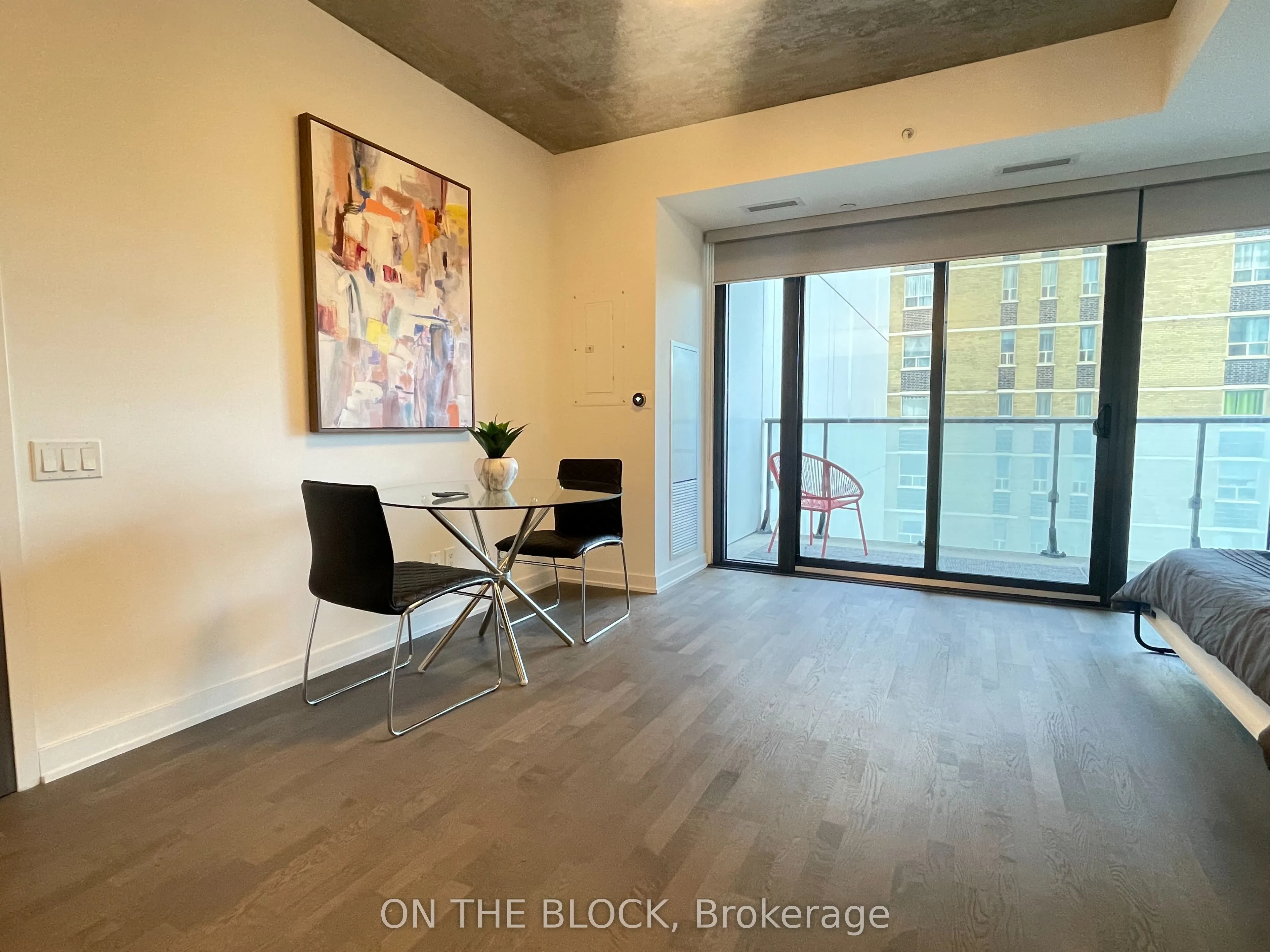 185 Roehampton Avenue, #509