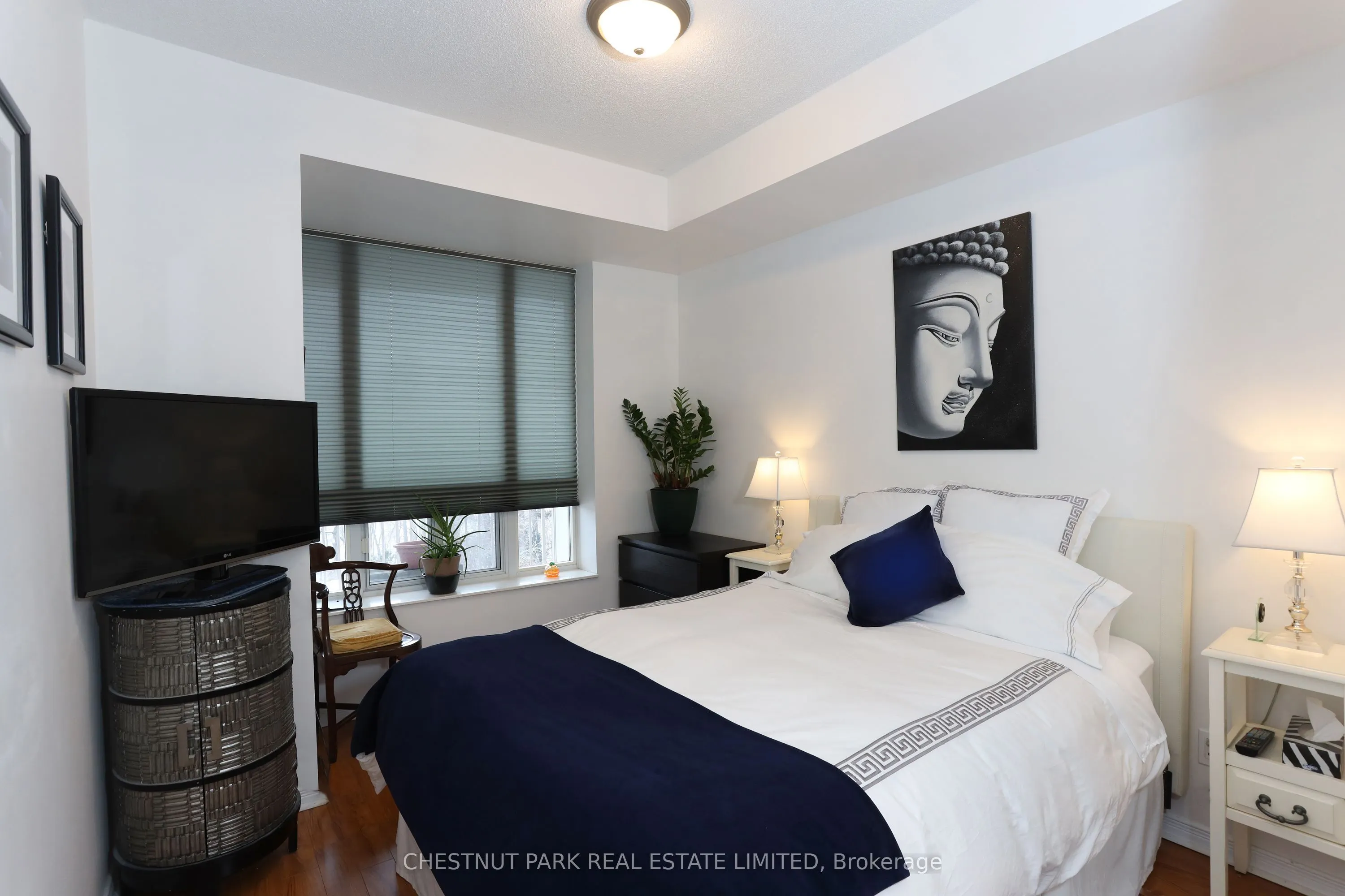 451 Rosewell Avenue, #413