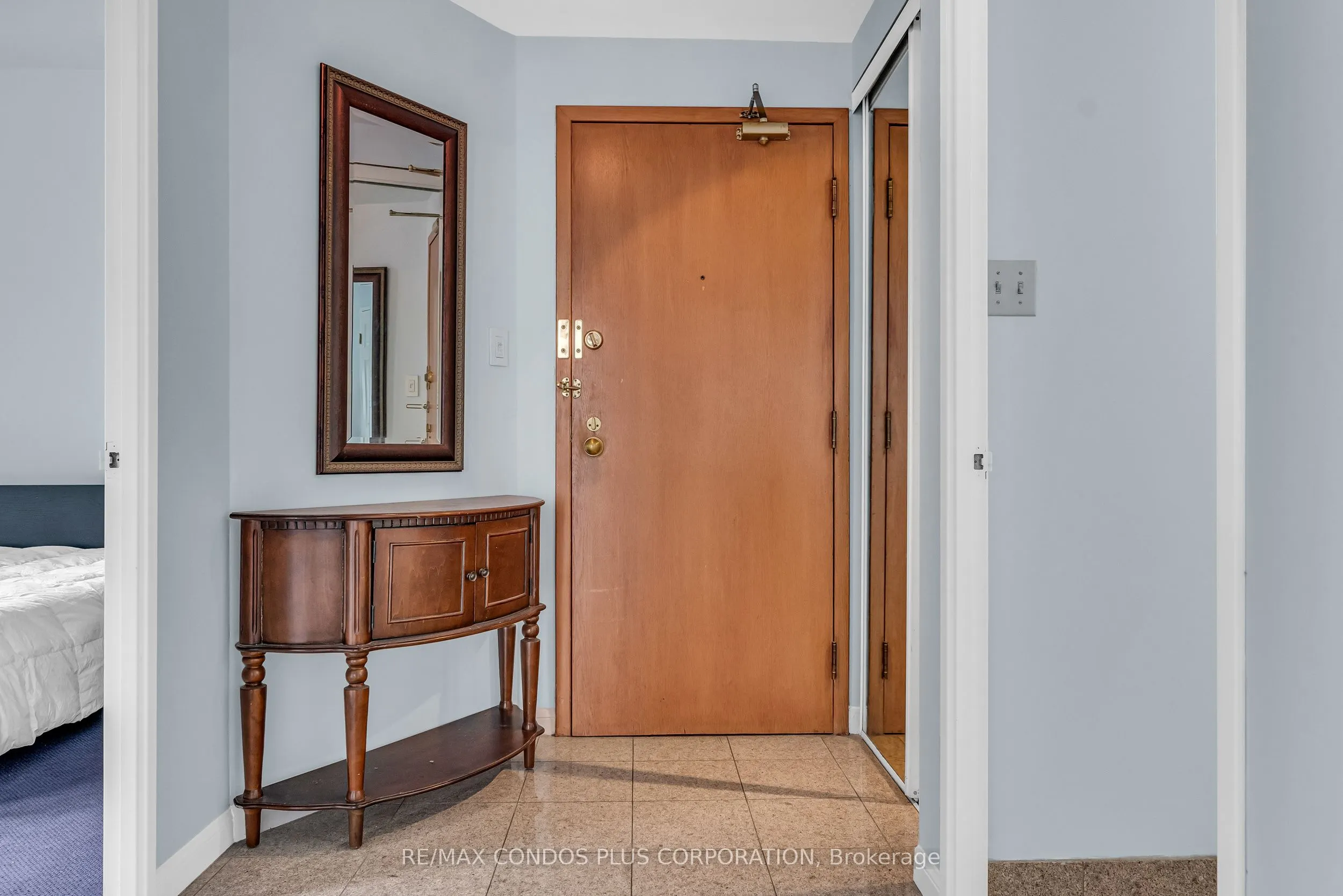 24 Wellesley Street W, #2403