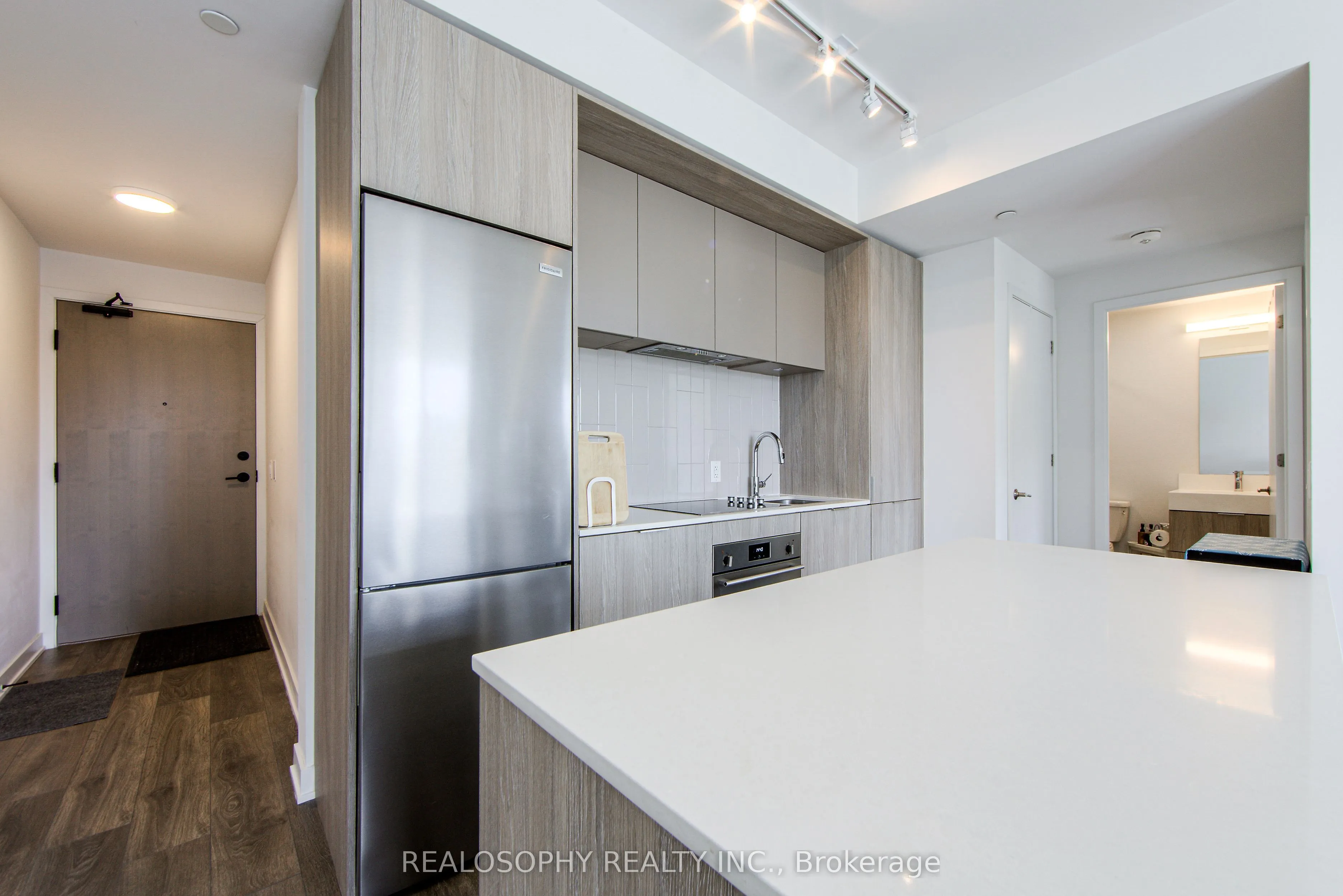 130 River Street, #1905