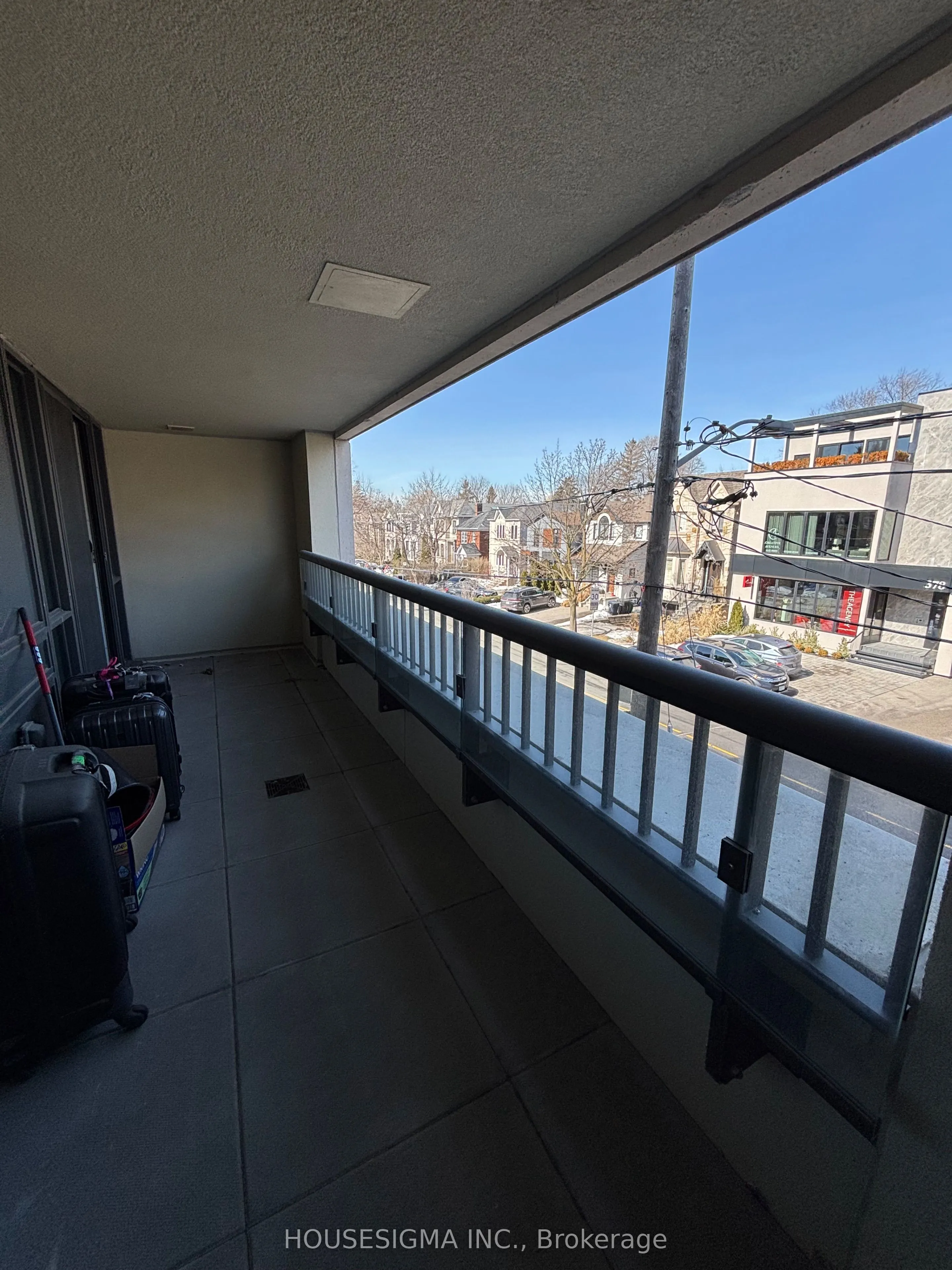 1700 Avenue Road, #202