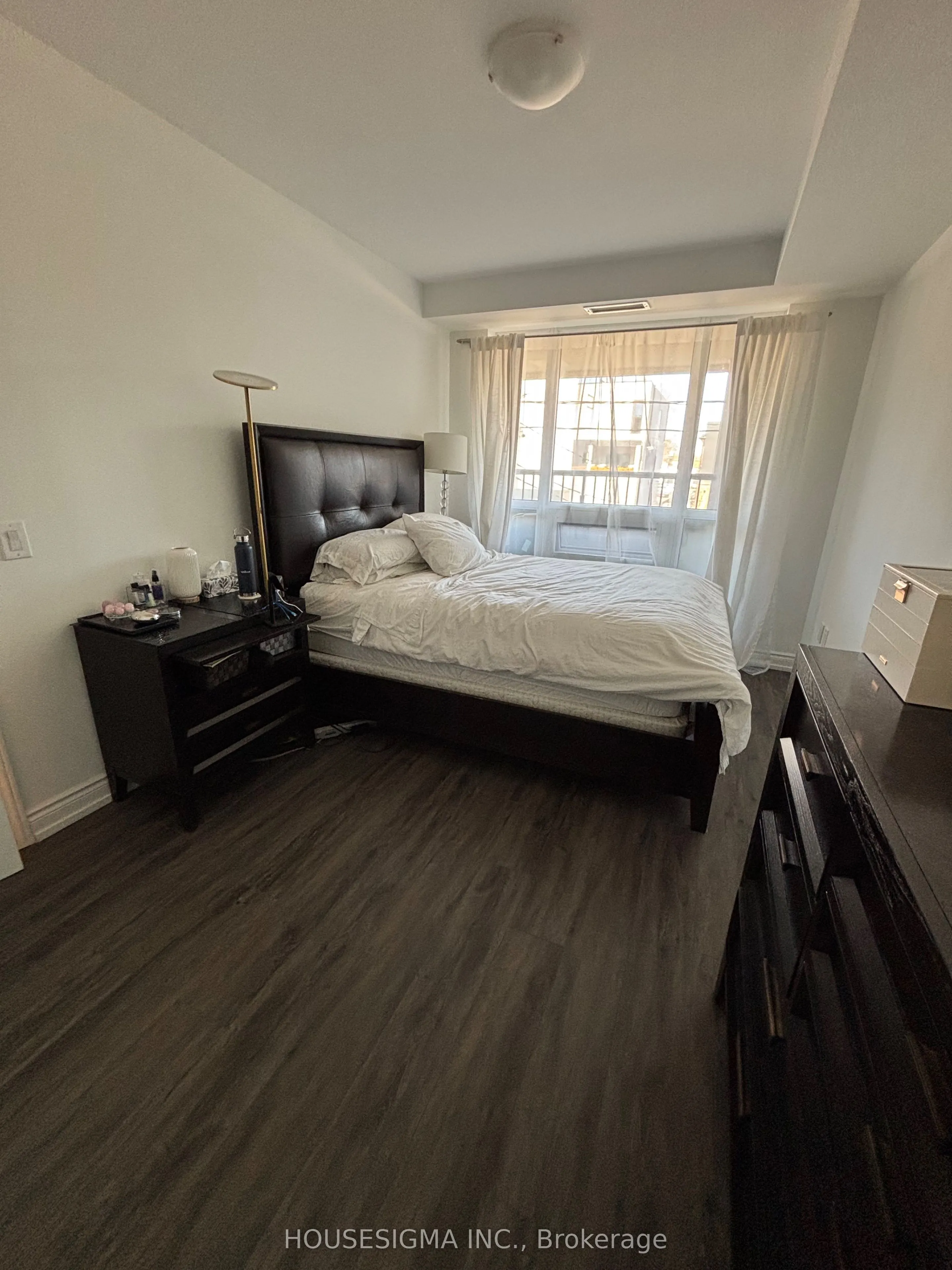 1700 Avenue Road, #202