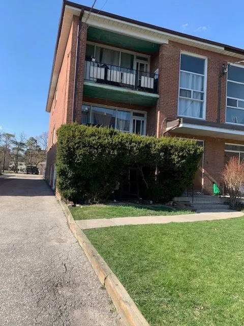 18 Wasdale Crescent, #1