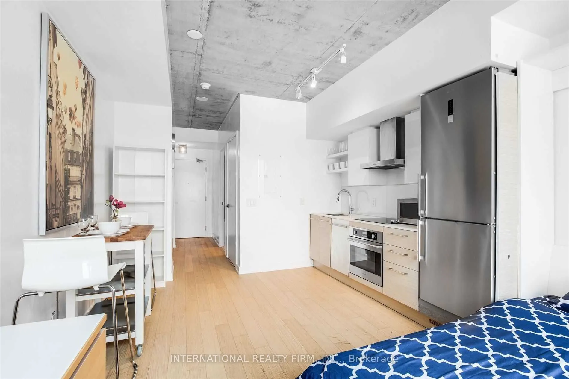 1030 King Street W, #932