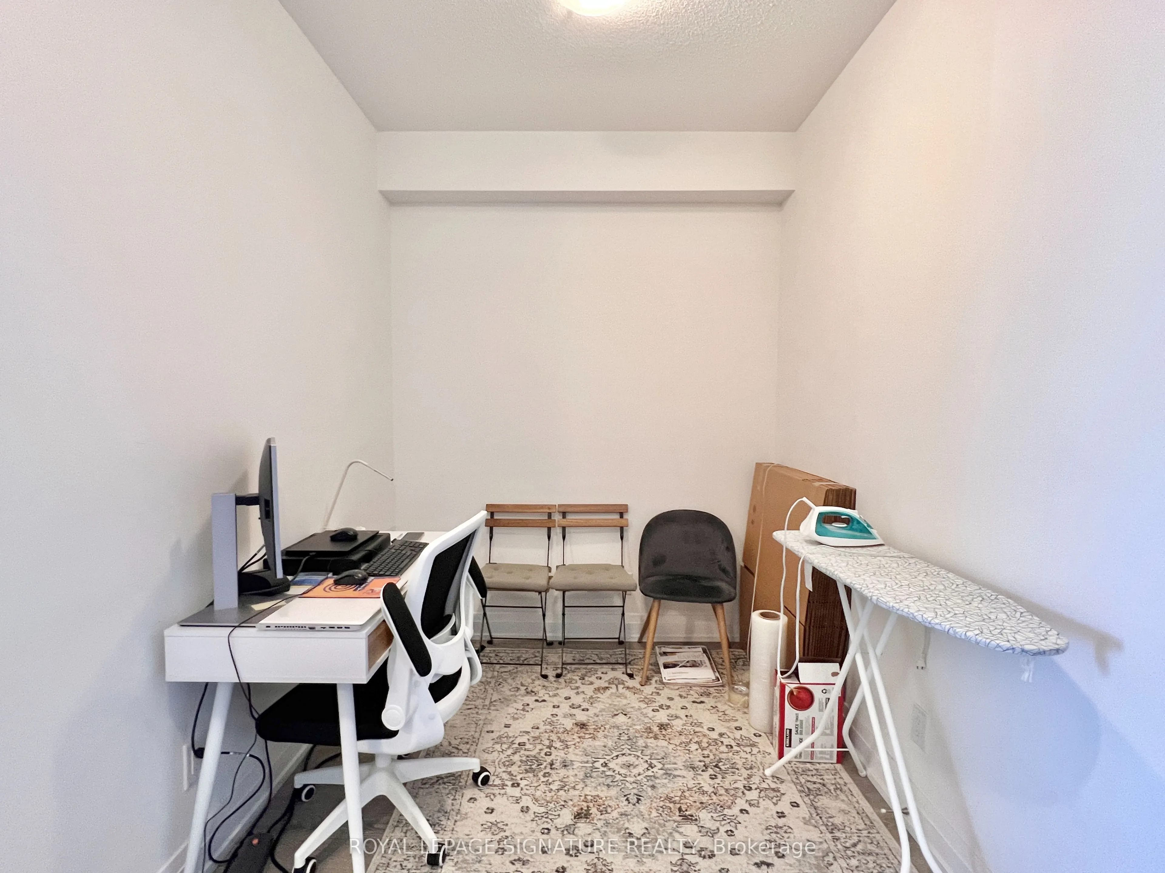 591 Sheppard Avenue E, #722