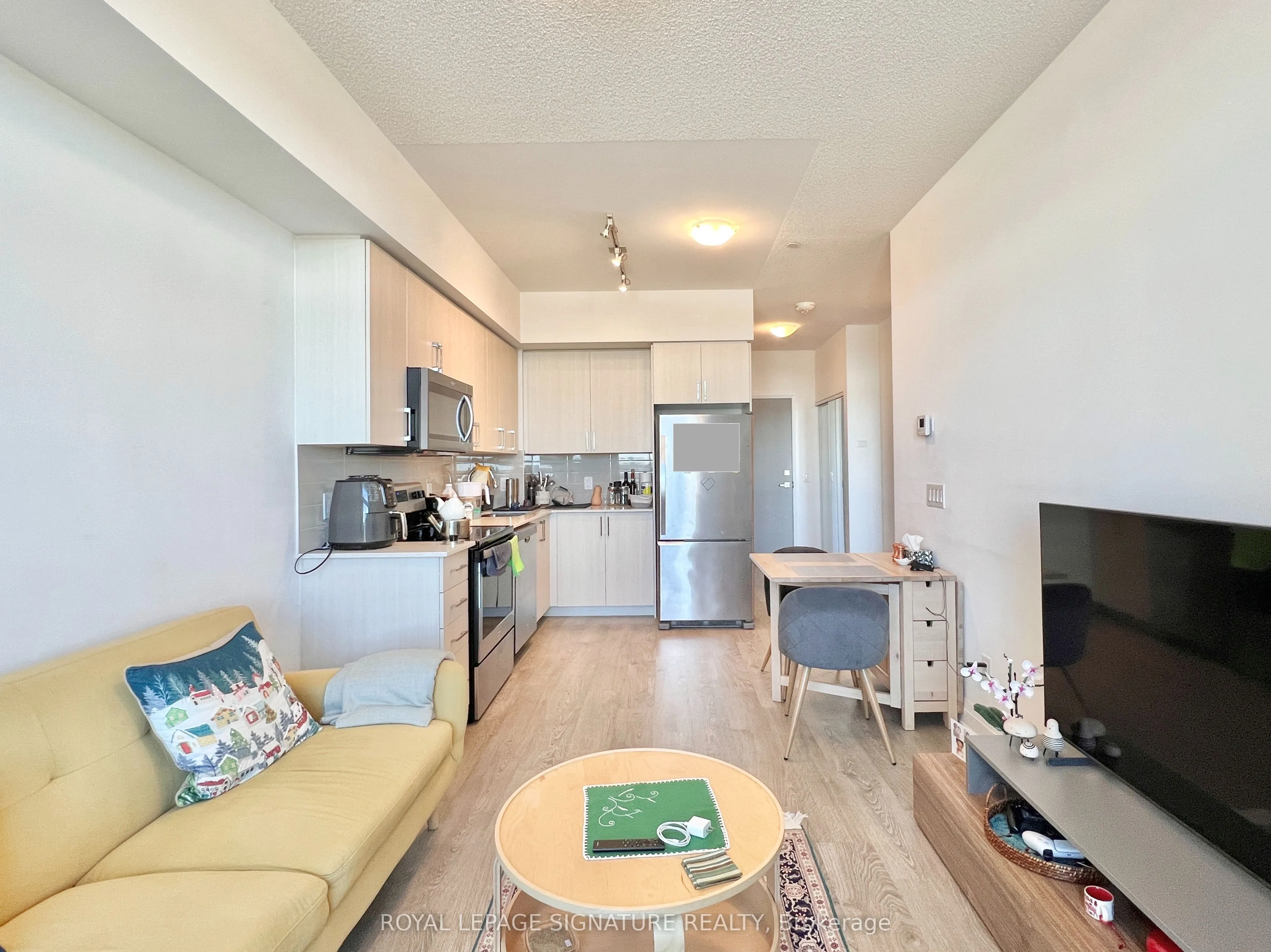 591 Sheppard Avenue E, #722
