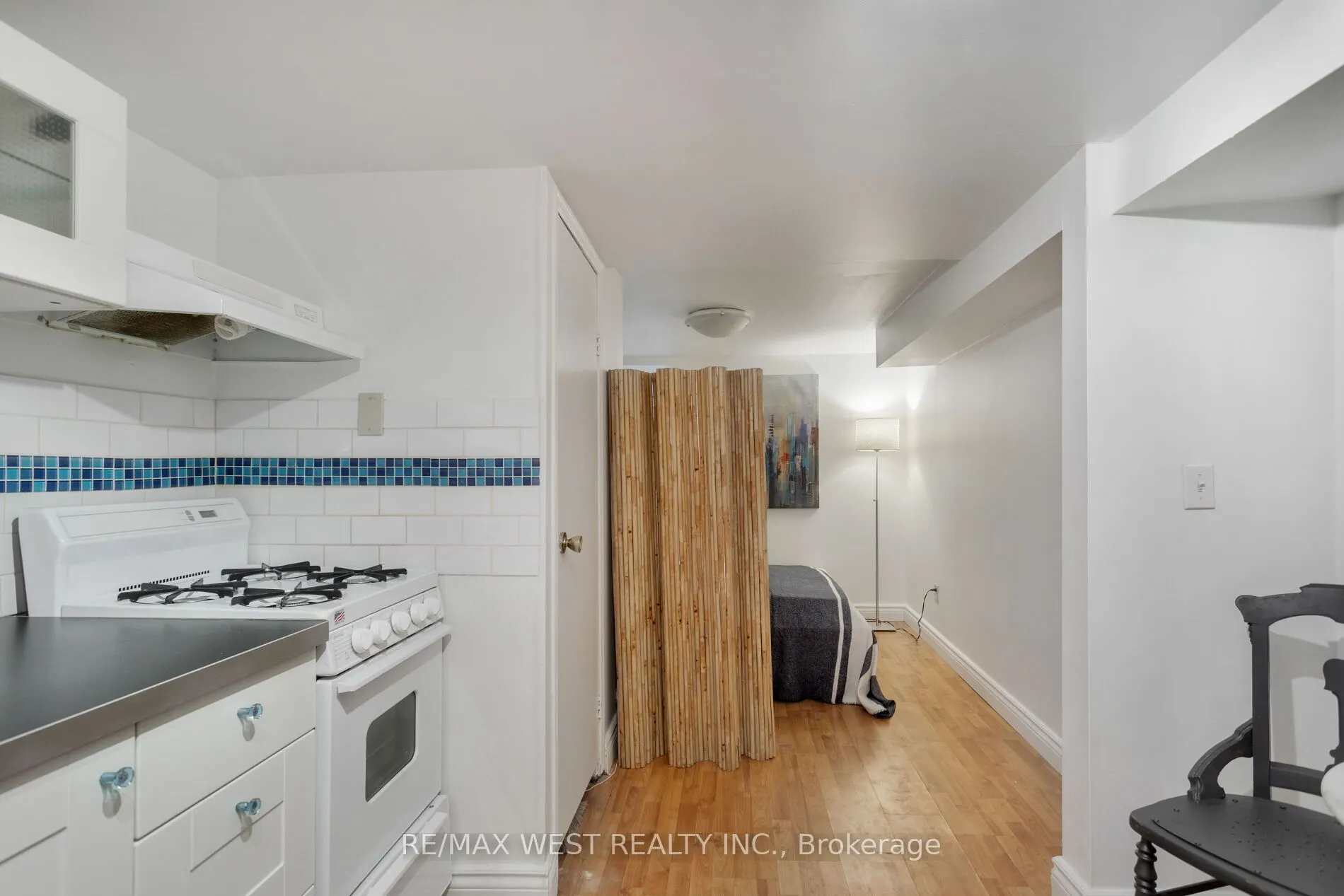 303 Crawford Street