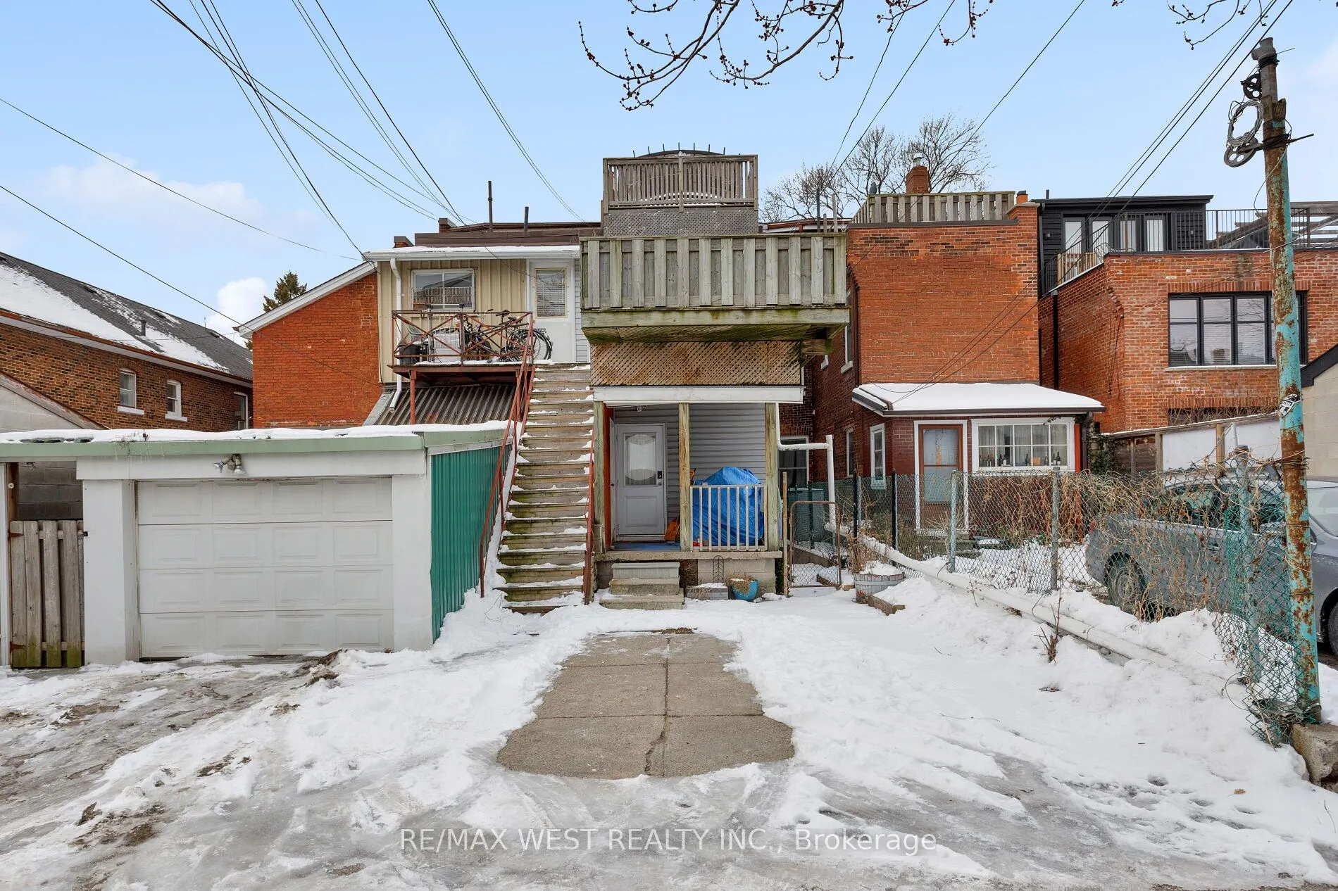 303 Crawford Street