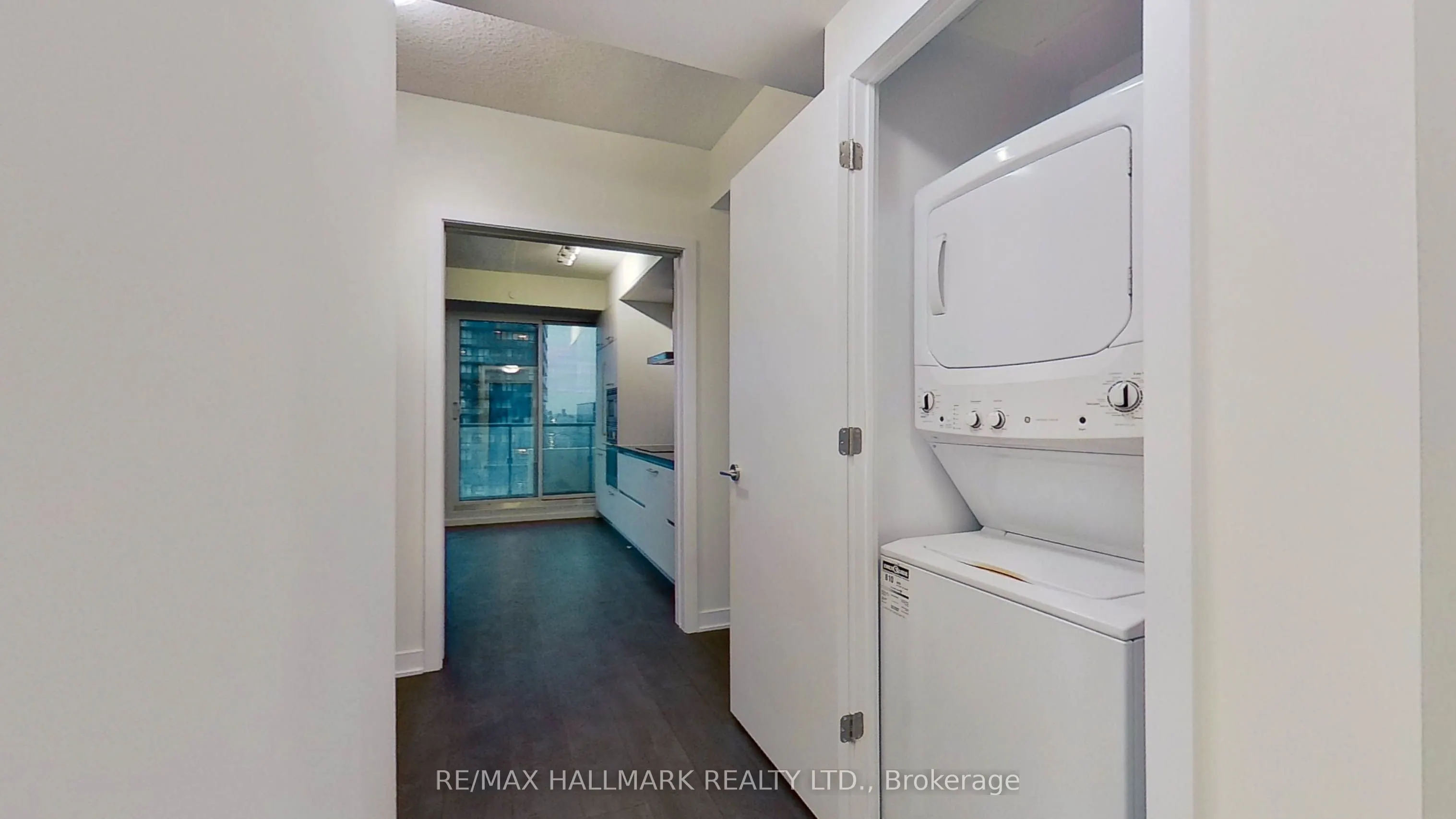 2221 Yonge Street, #3601