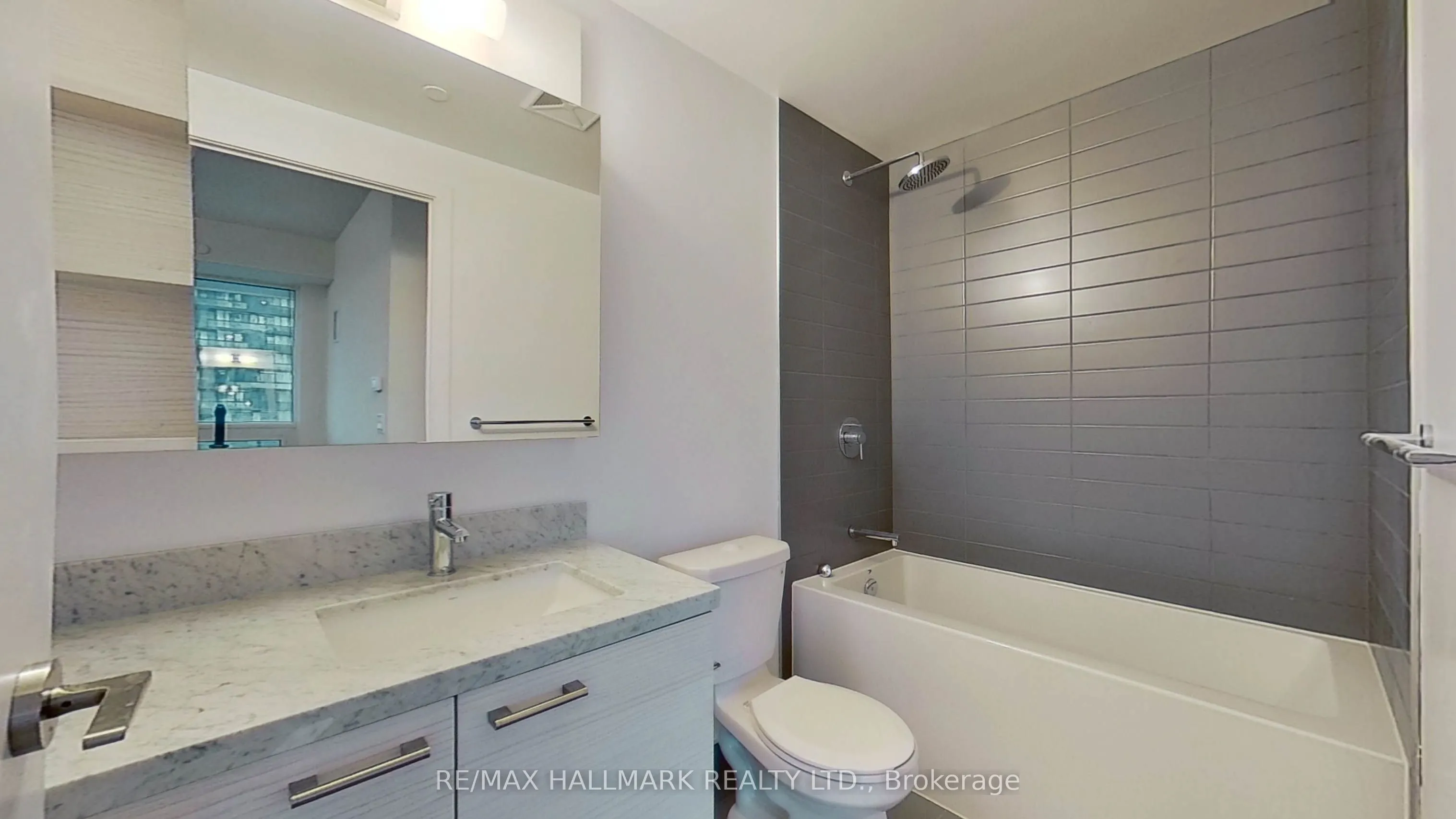 2221 Yonge Street, #3601