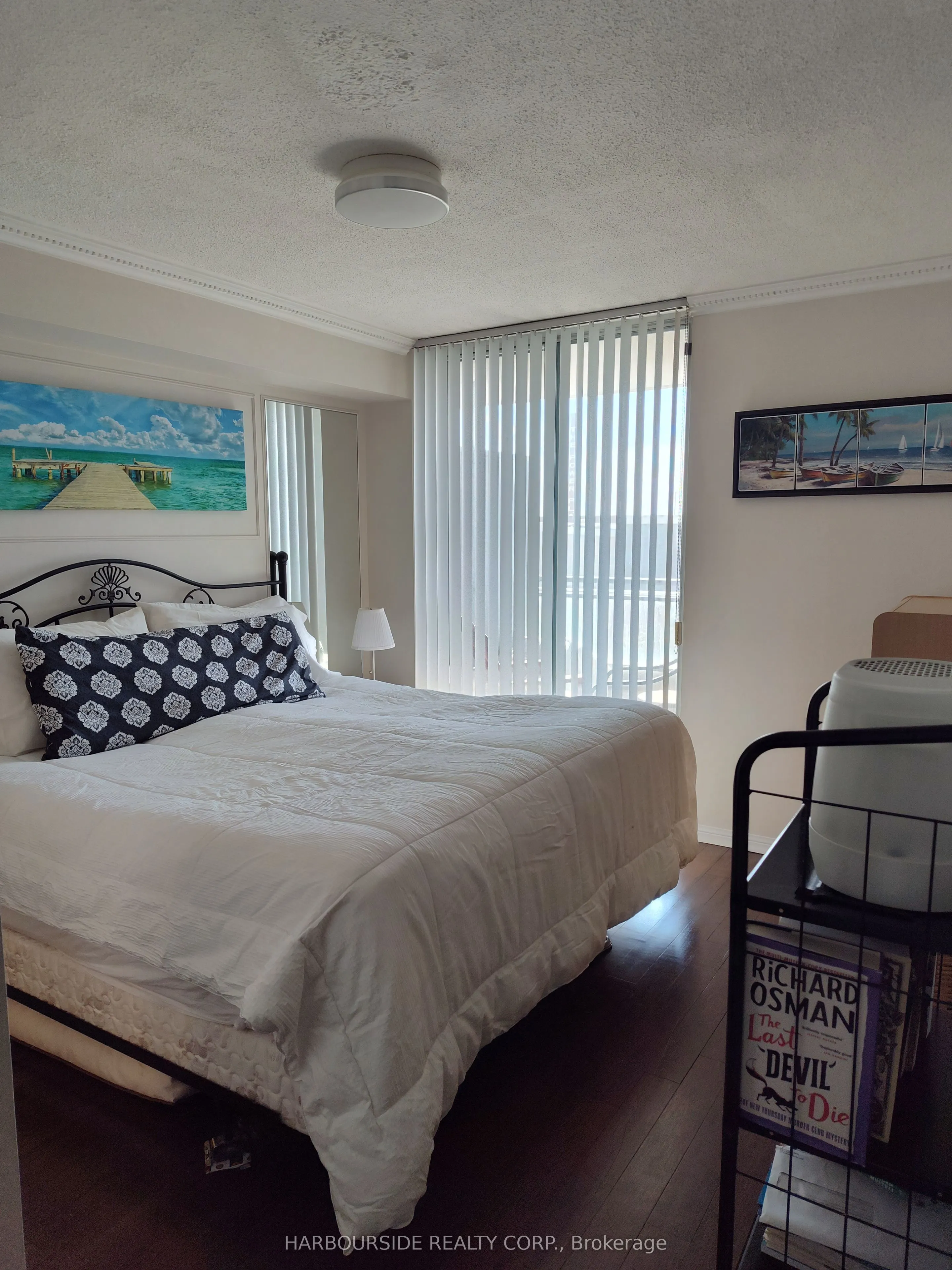 228 Queens Quay W, #608