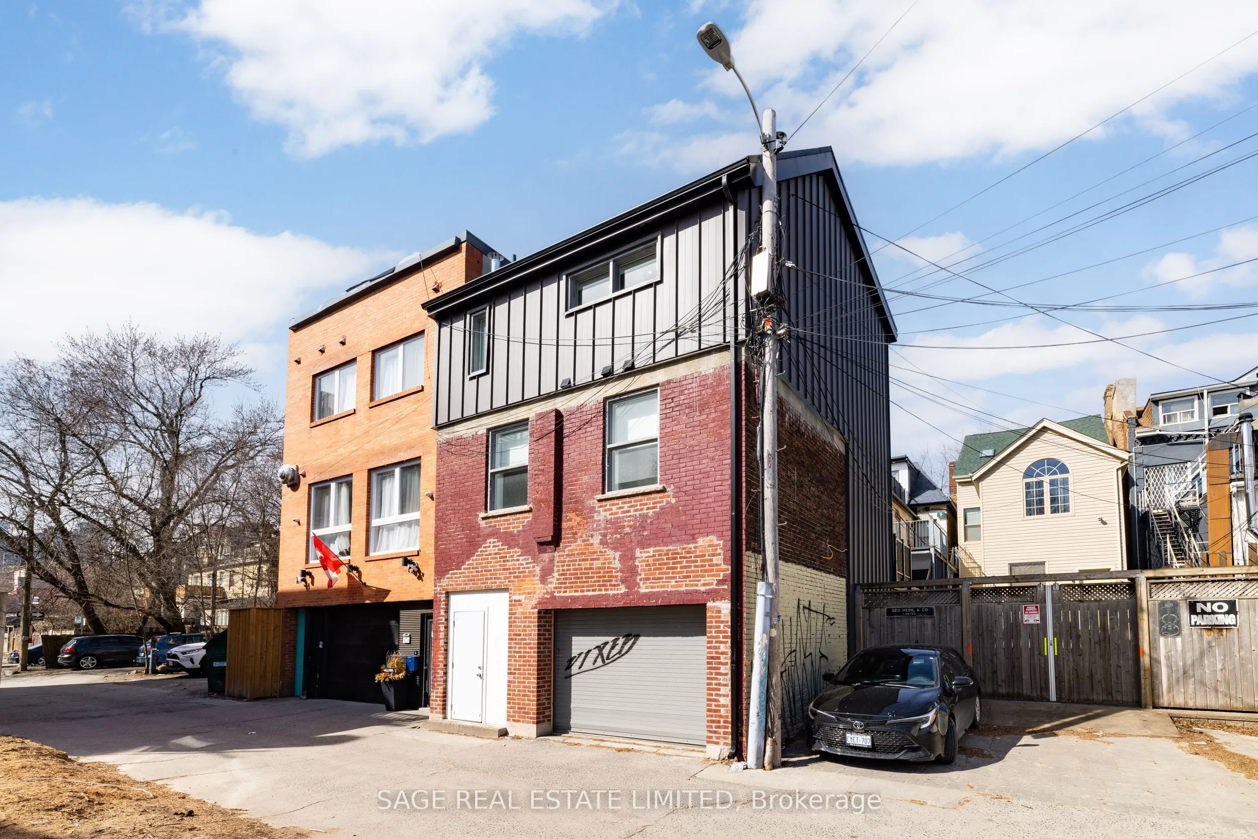 225 Carlton Street