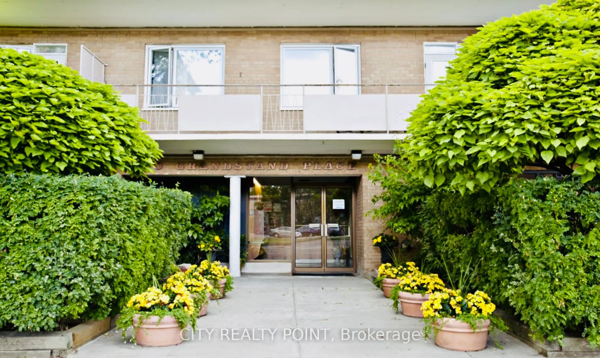2 Grandstand Place, #601
