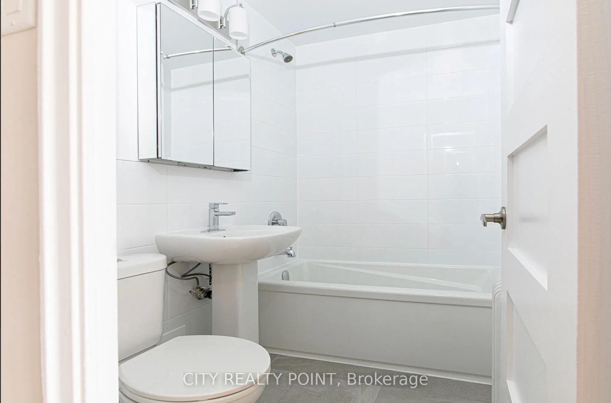 2 Grandstand Place, #601