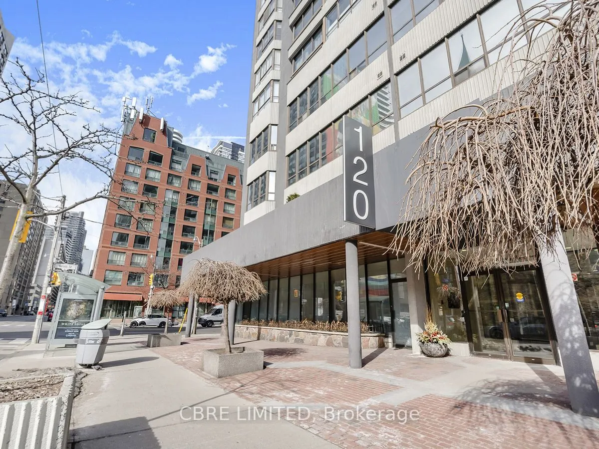 120 Carlton Street, #209
