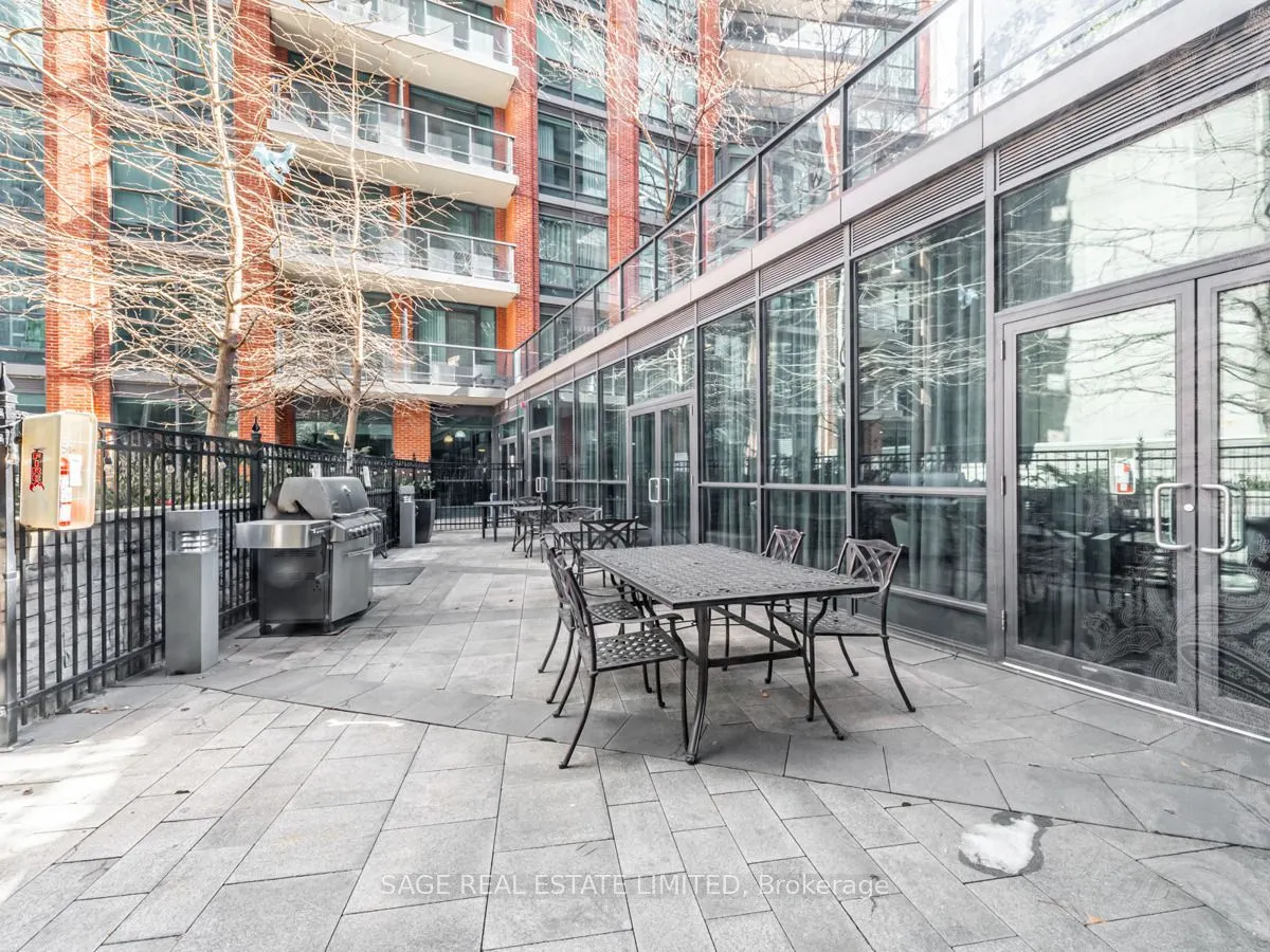 1 Scott Street #202W