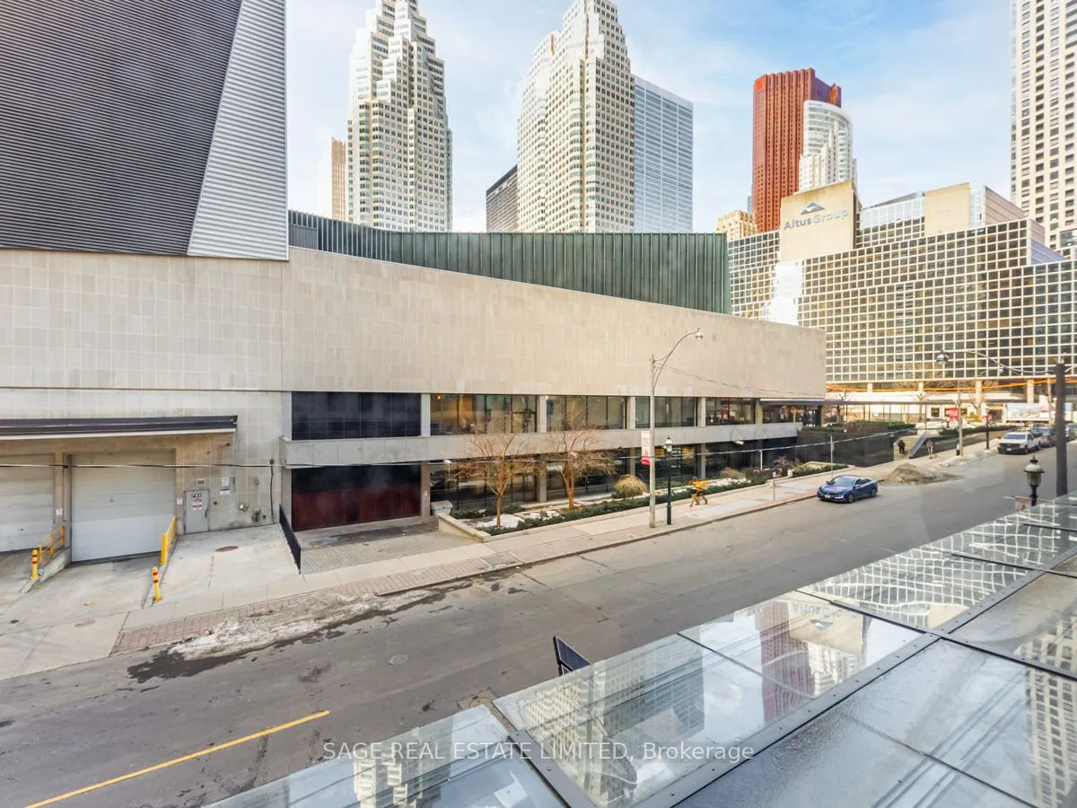 1 Scott Street #202W