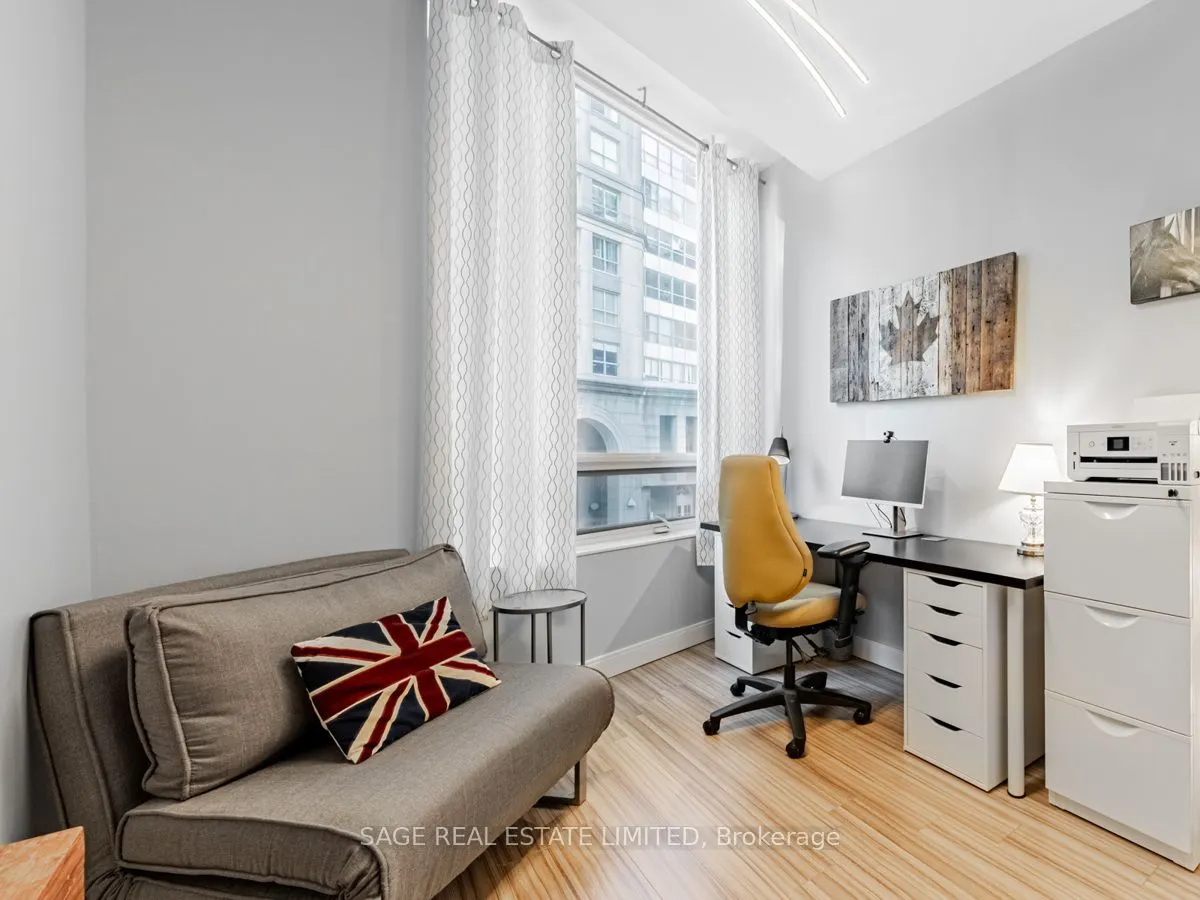 1 Scott Street #202W