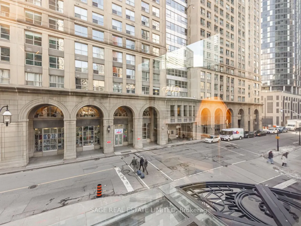 1 Scott Street #202W