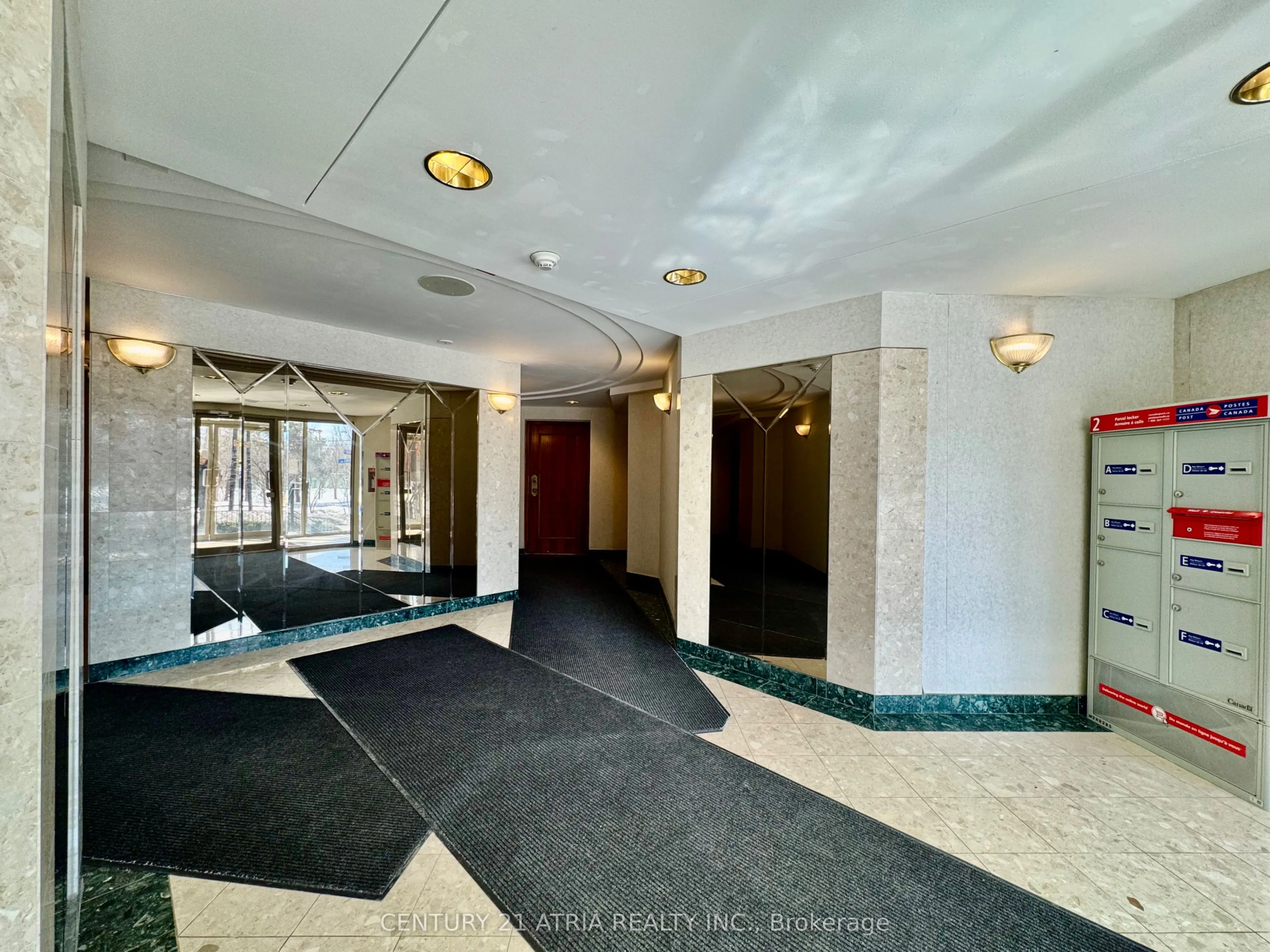 38 Hollywood Avenue, #308