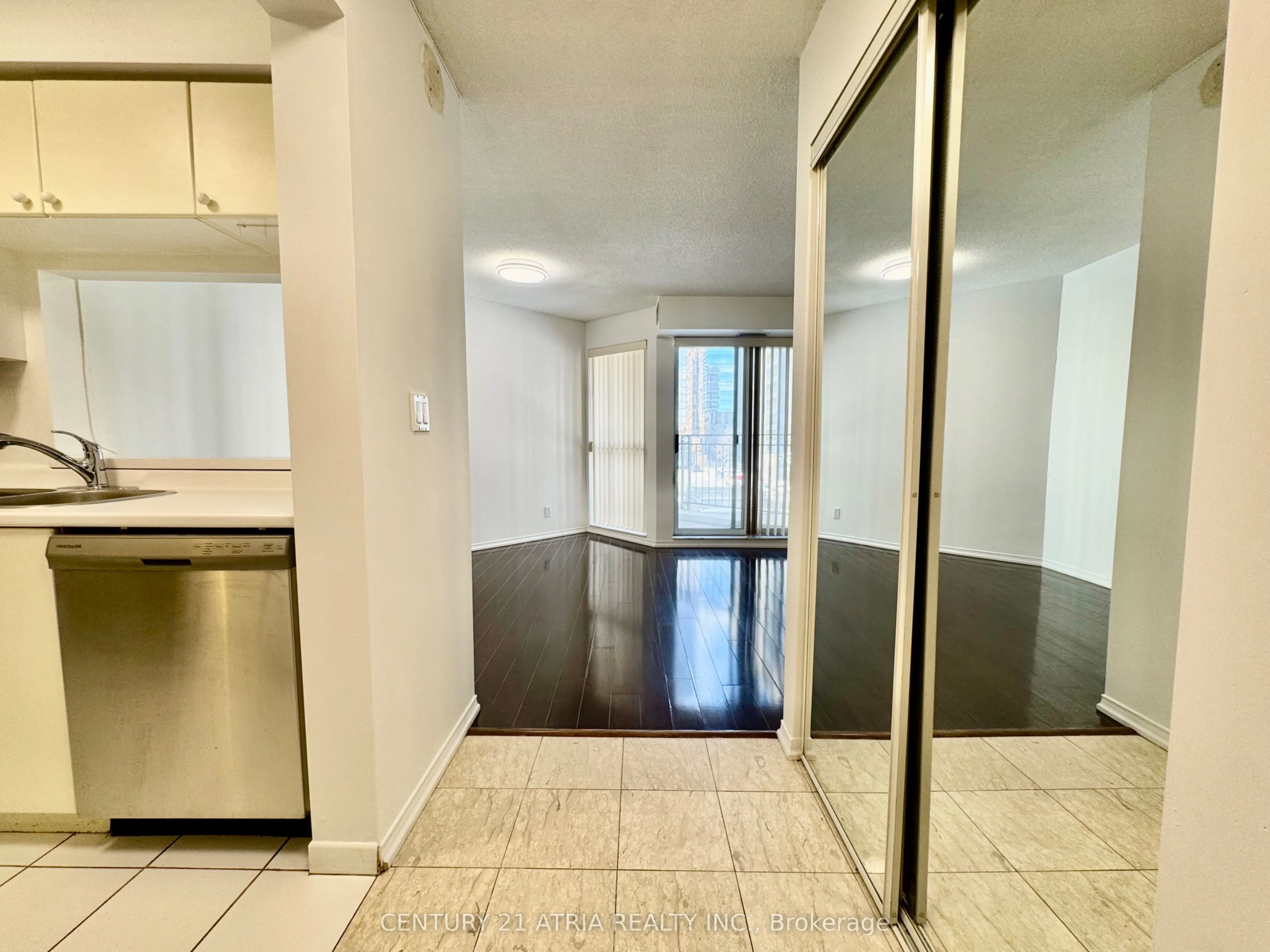 38 Hollywood Avenue, #308