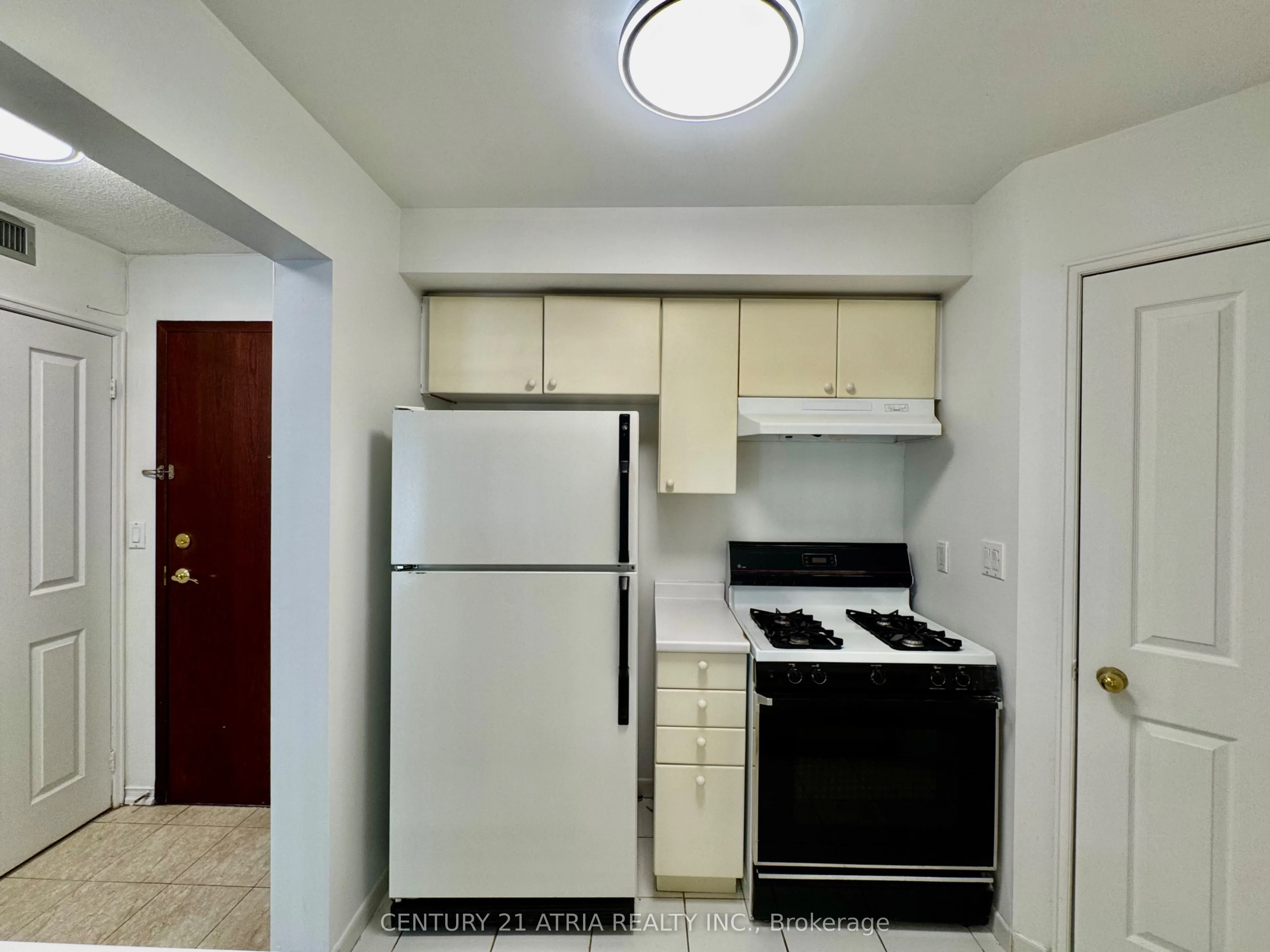 38 Hollywood Avenue, #308