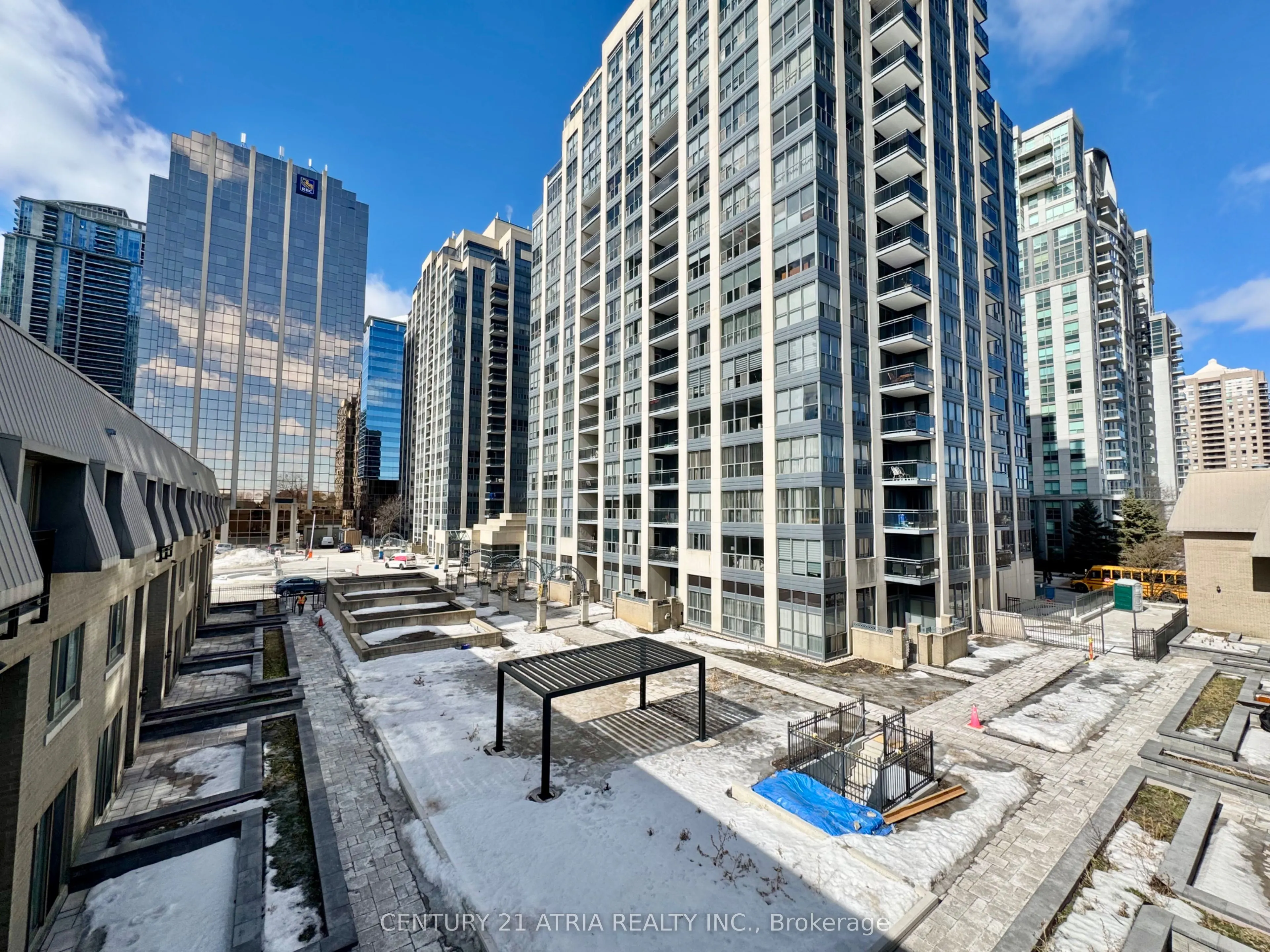 38 Hollywood Avenue, #308