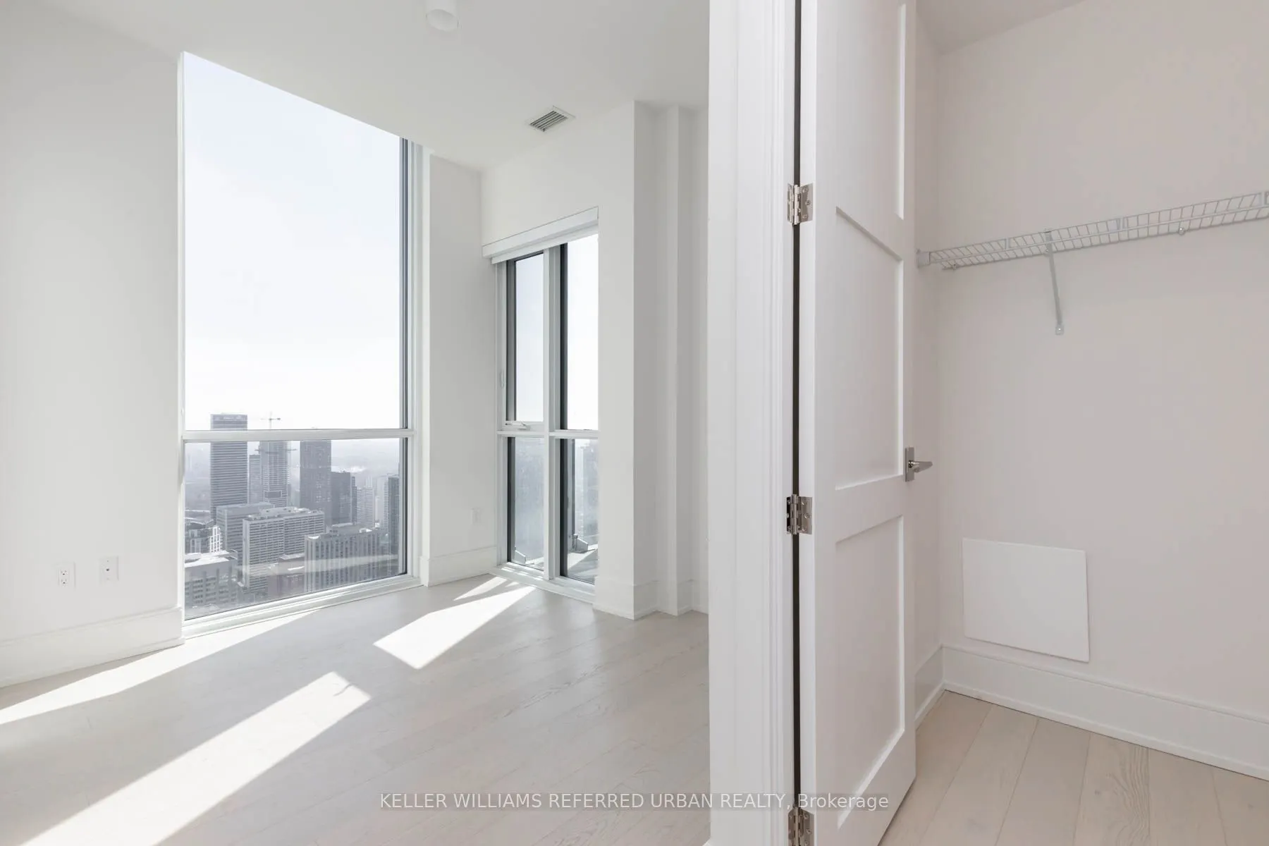 1 Yorkville Avenue, #Ph06
