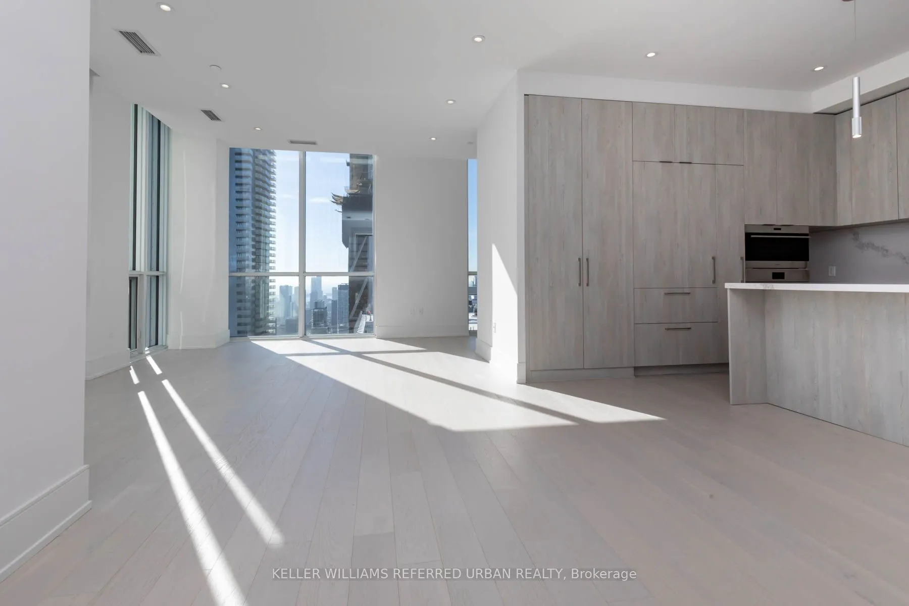 1 Yorkville Avenue, #Ph06