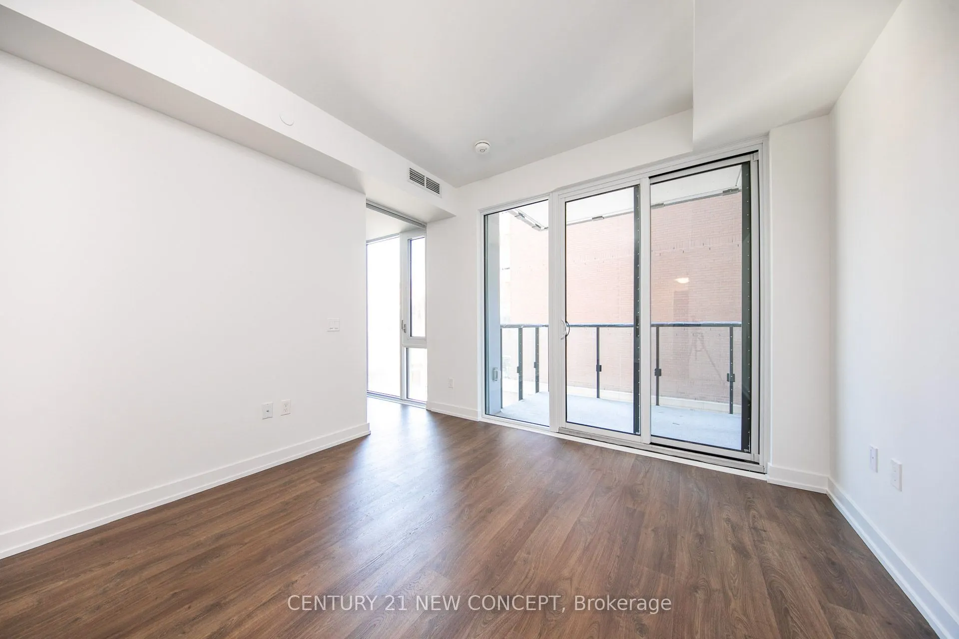 158 Front Street, #306