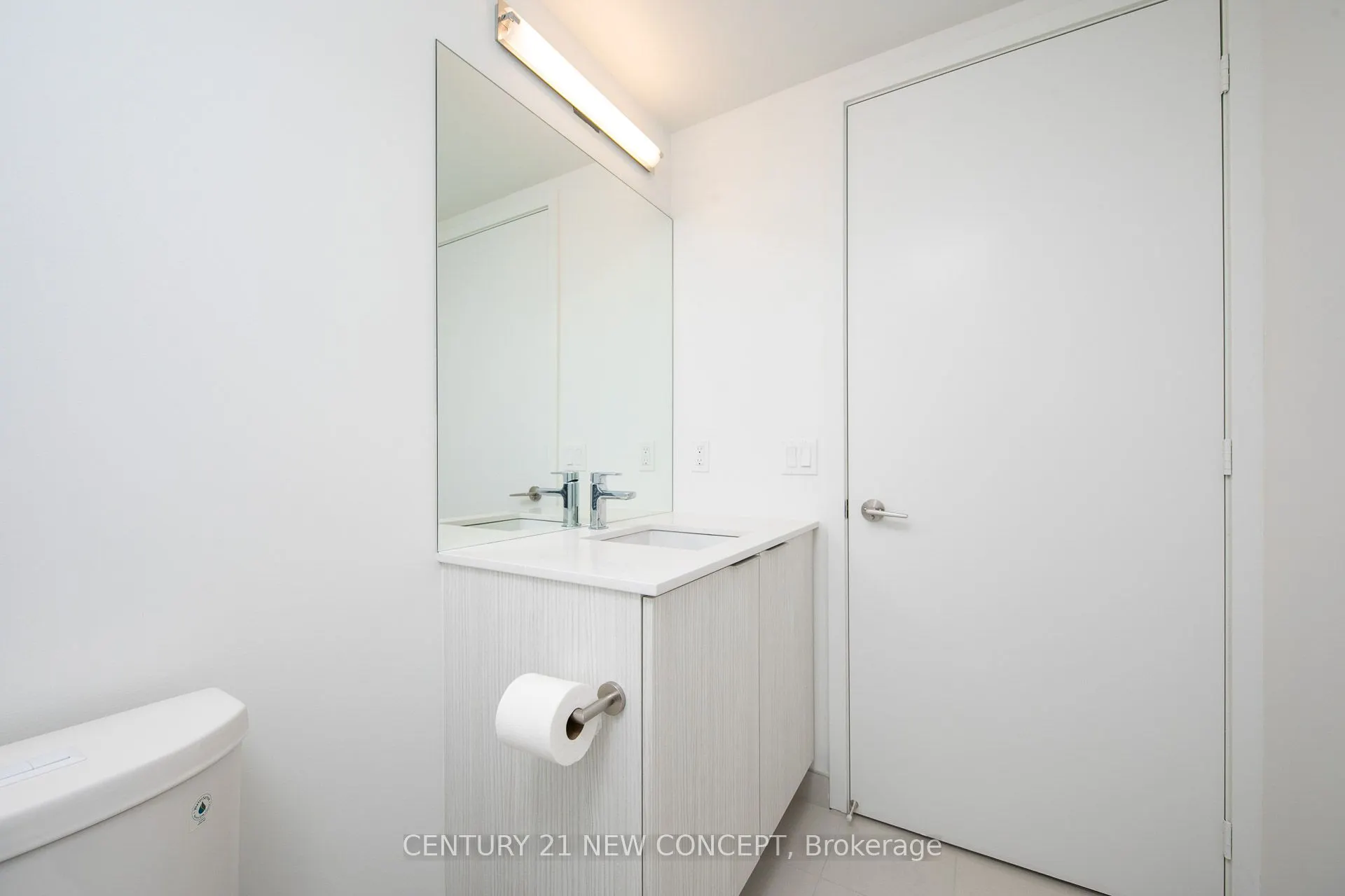 158 Front Street, #306