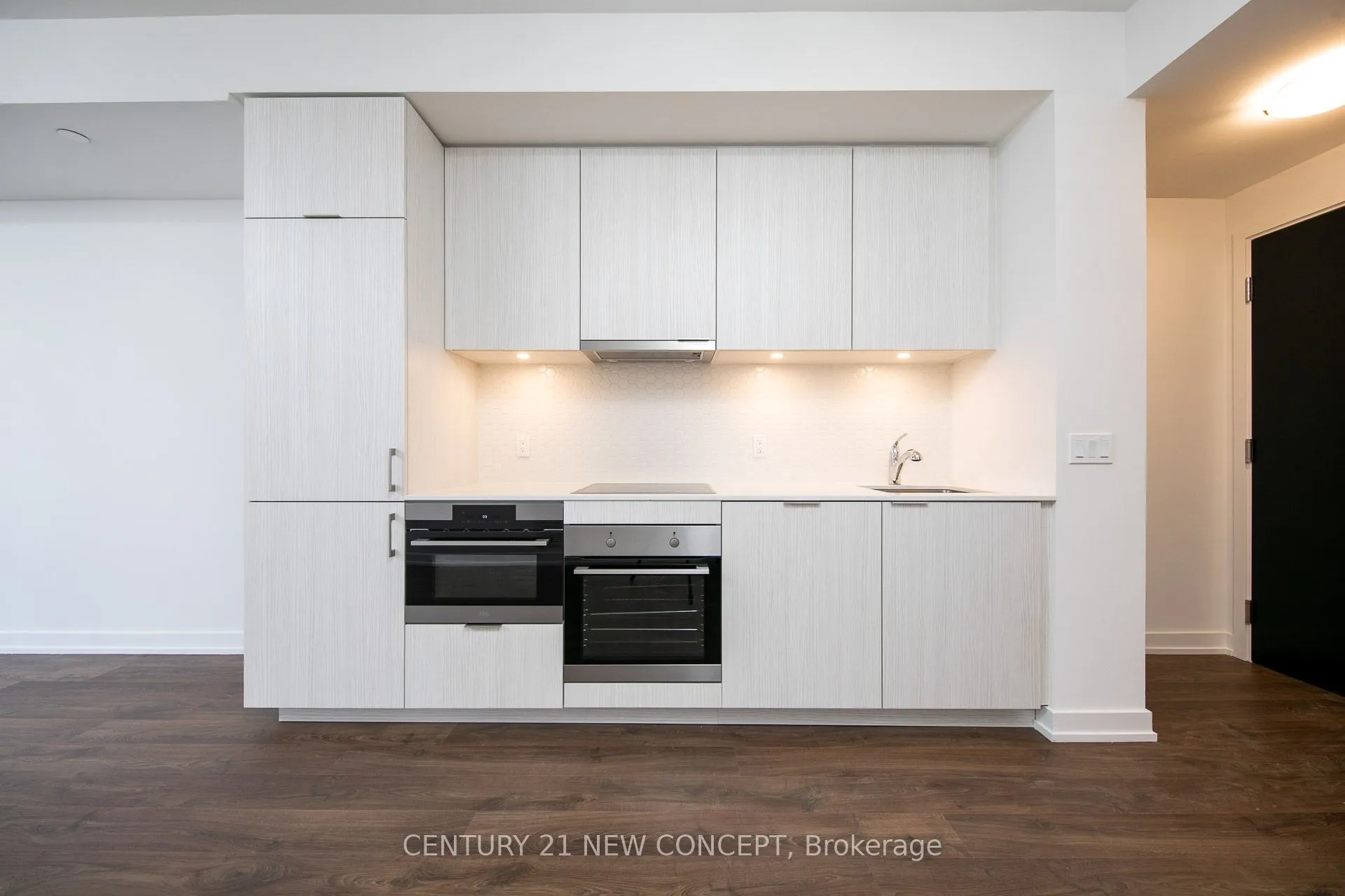 158 Front Street, #306