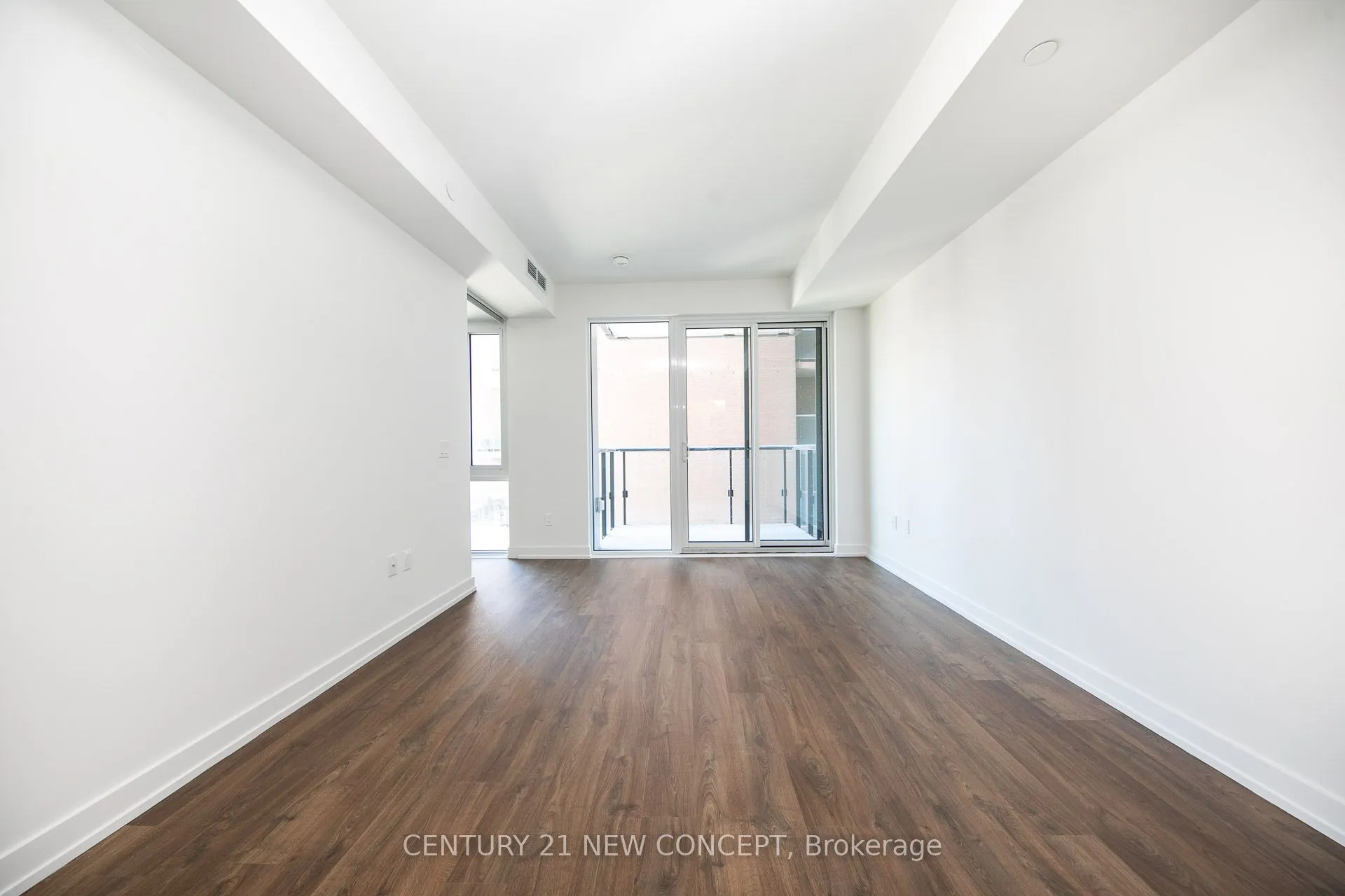 158 Front Street, #306
