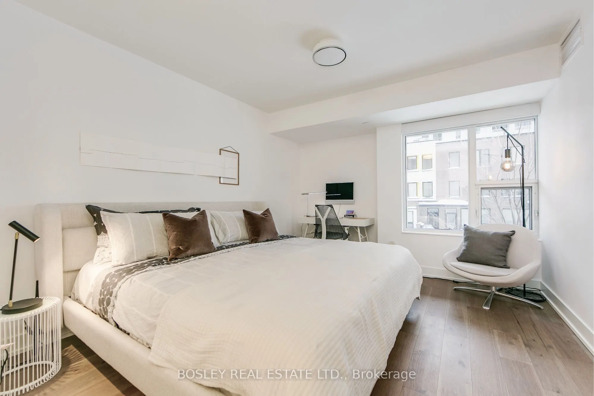 80 Vanauley Street, #112