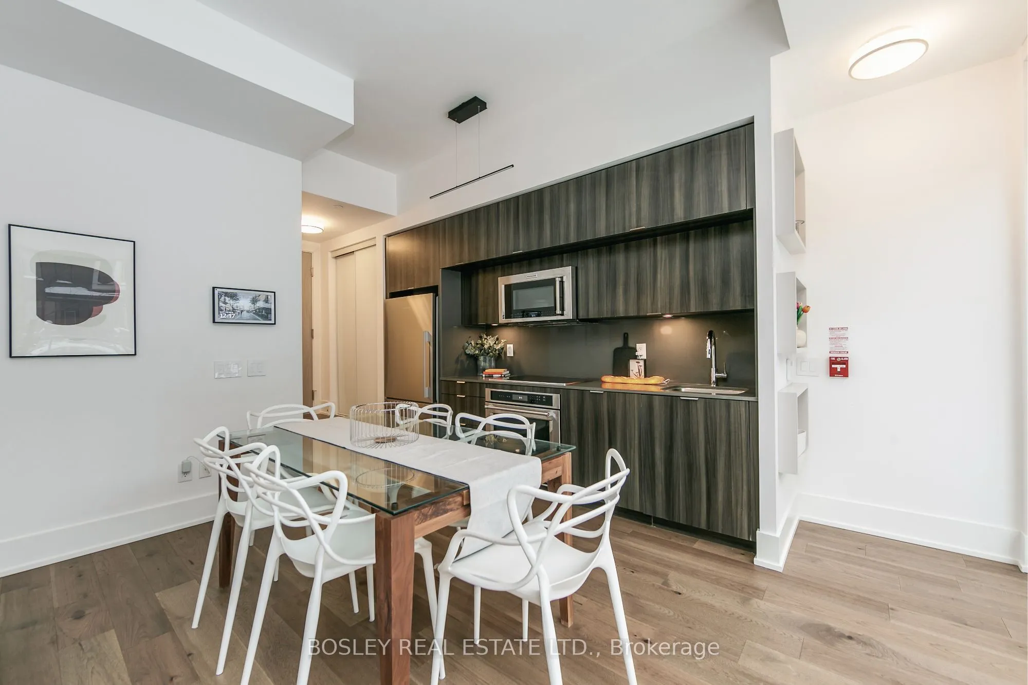 80 Vanauley Street, #112