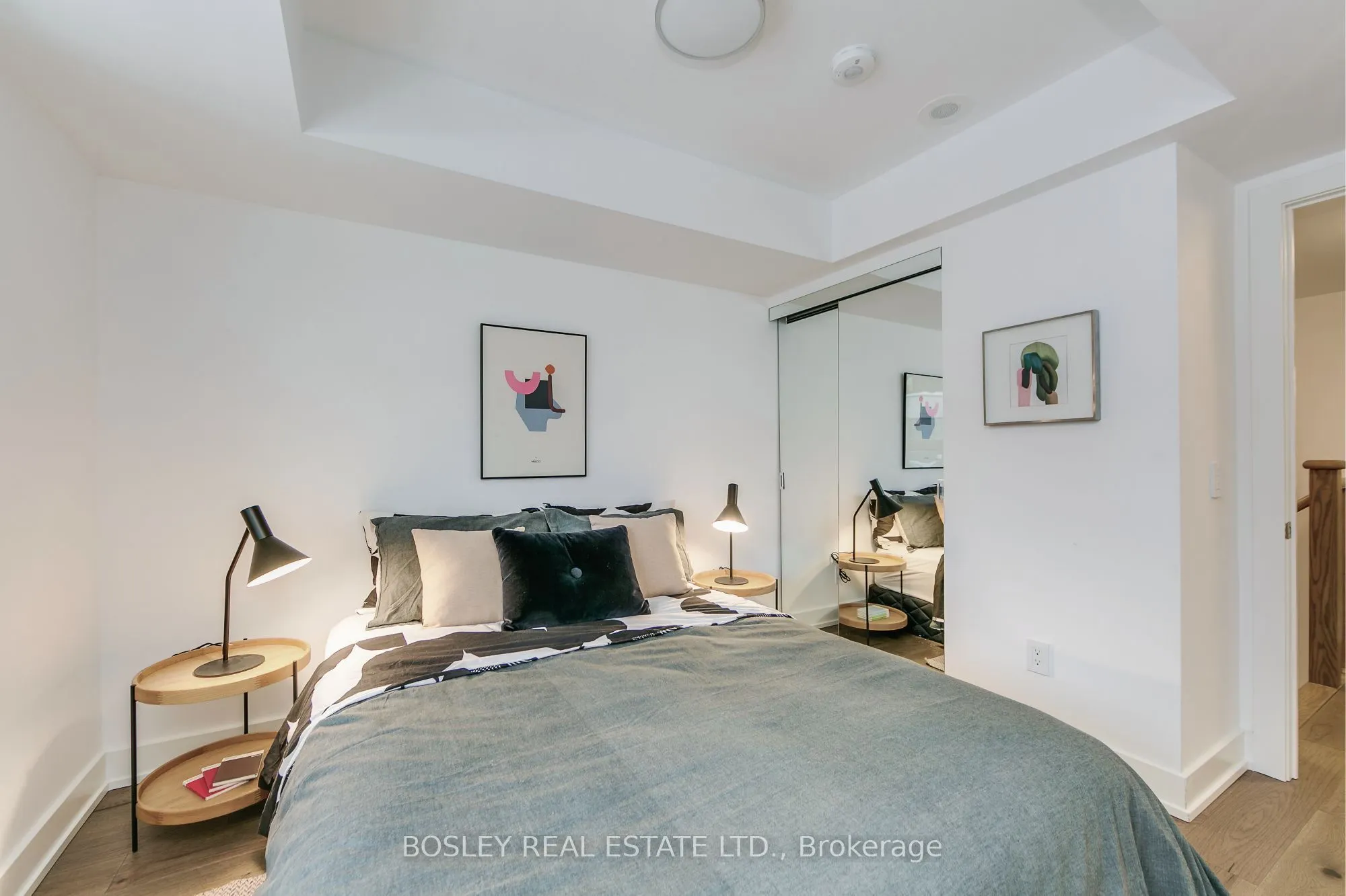 80 Vanauley Street, #112