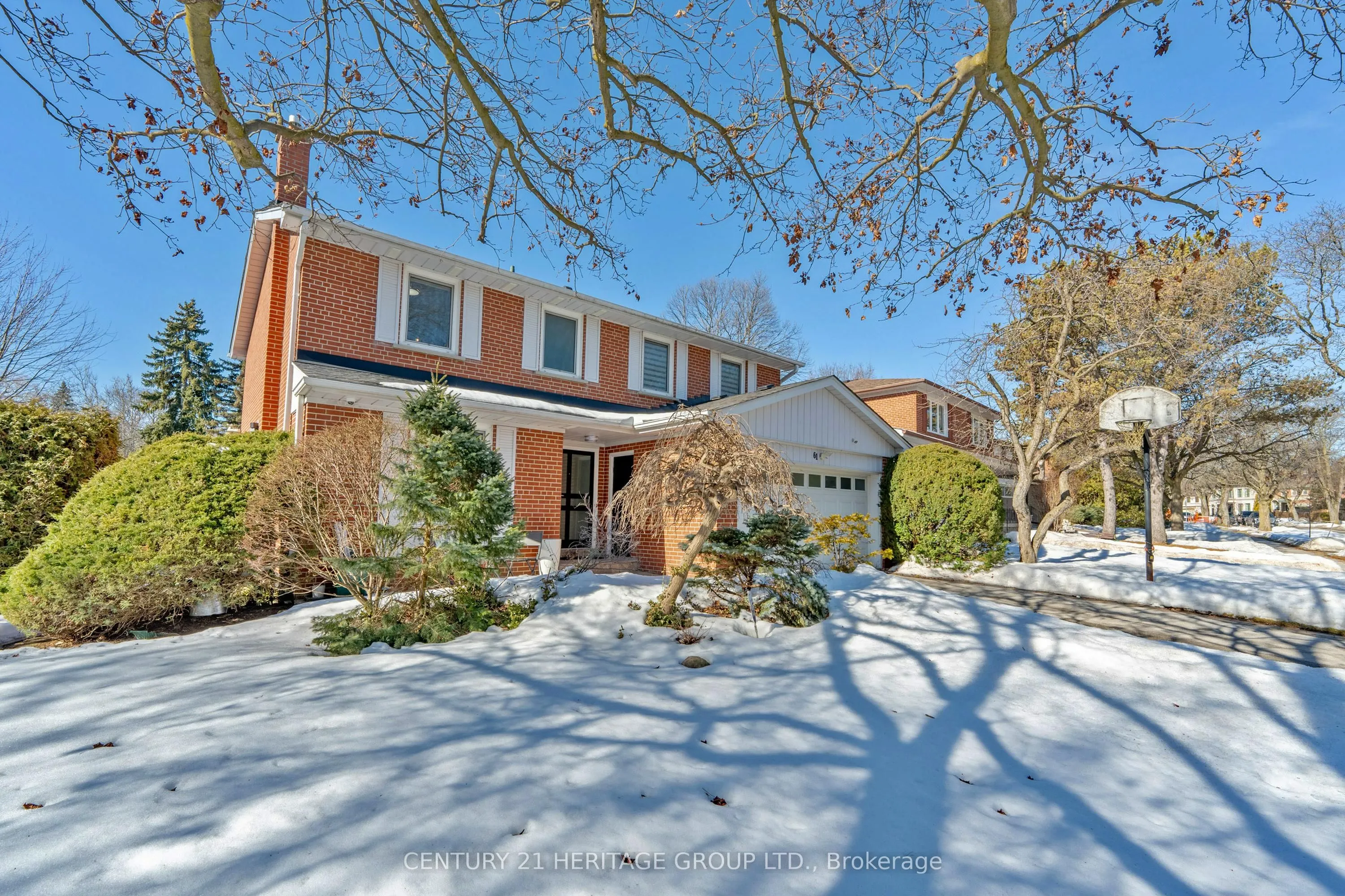 61 Foursome Crescent