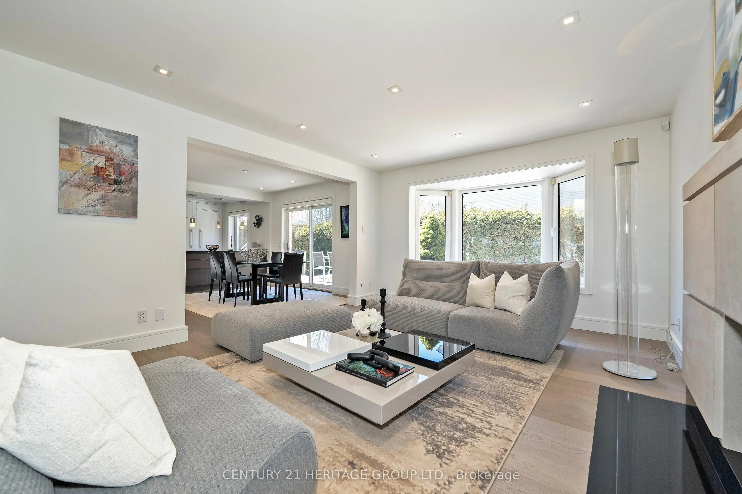 61 Foursome Crescent