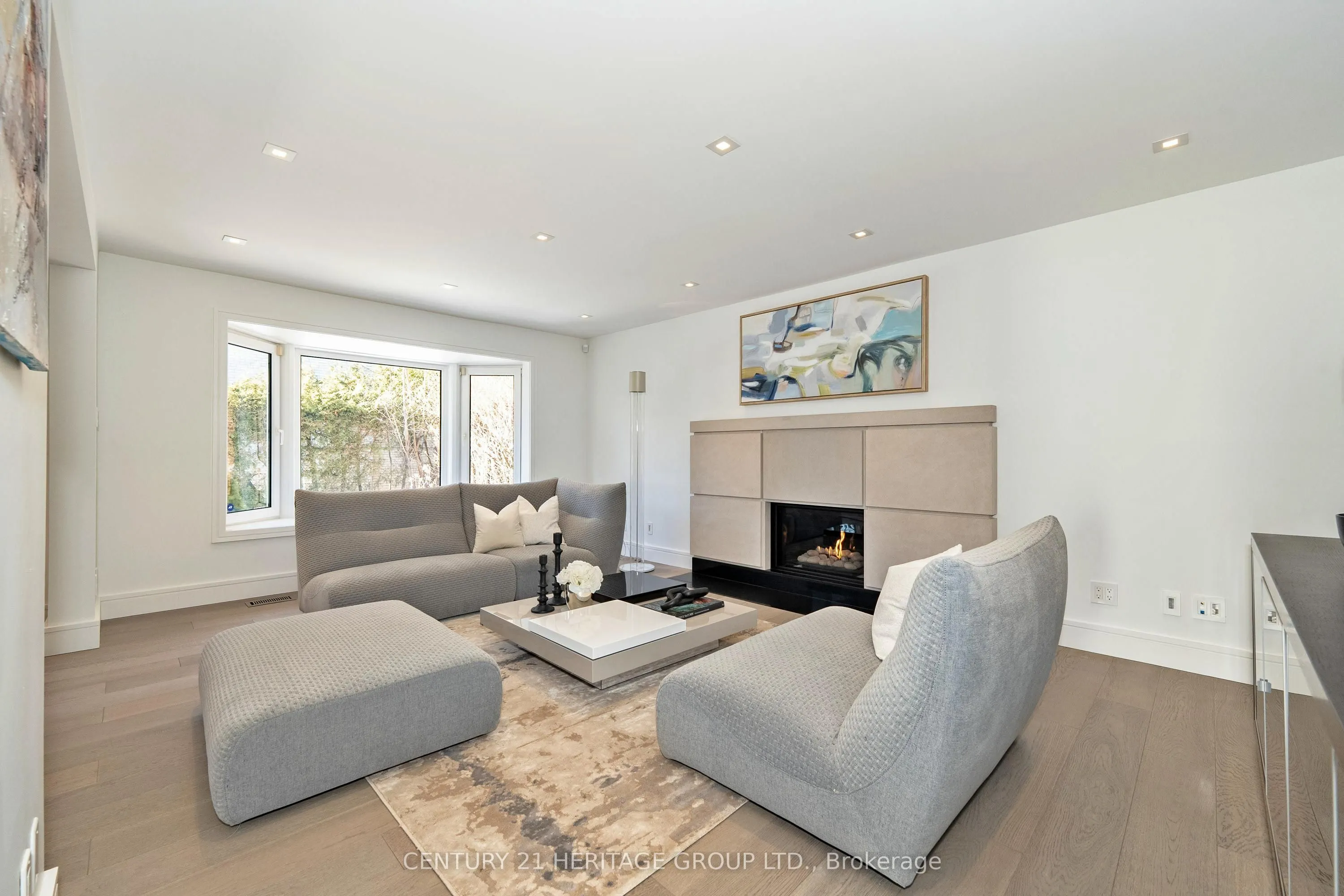 61 Foursome Crescent