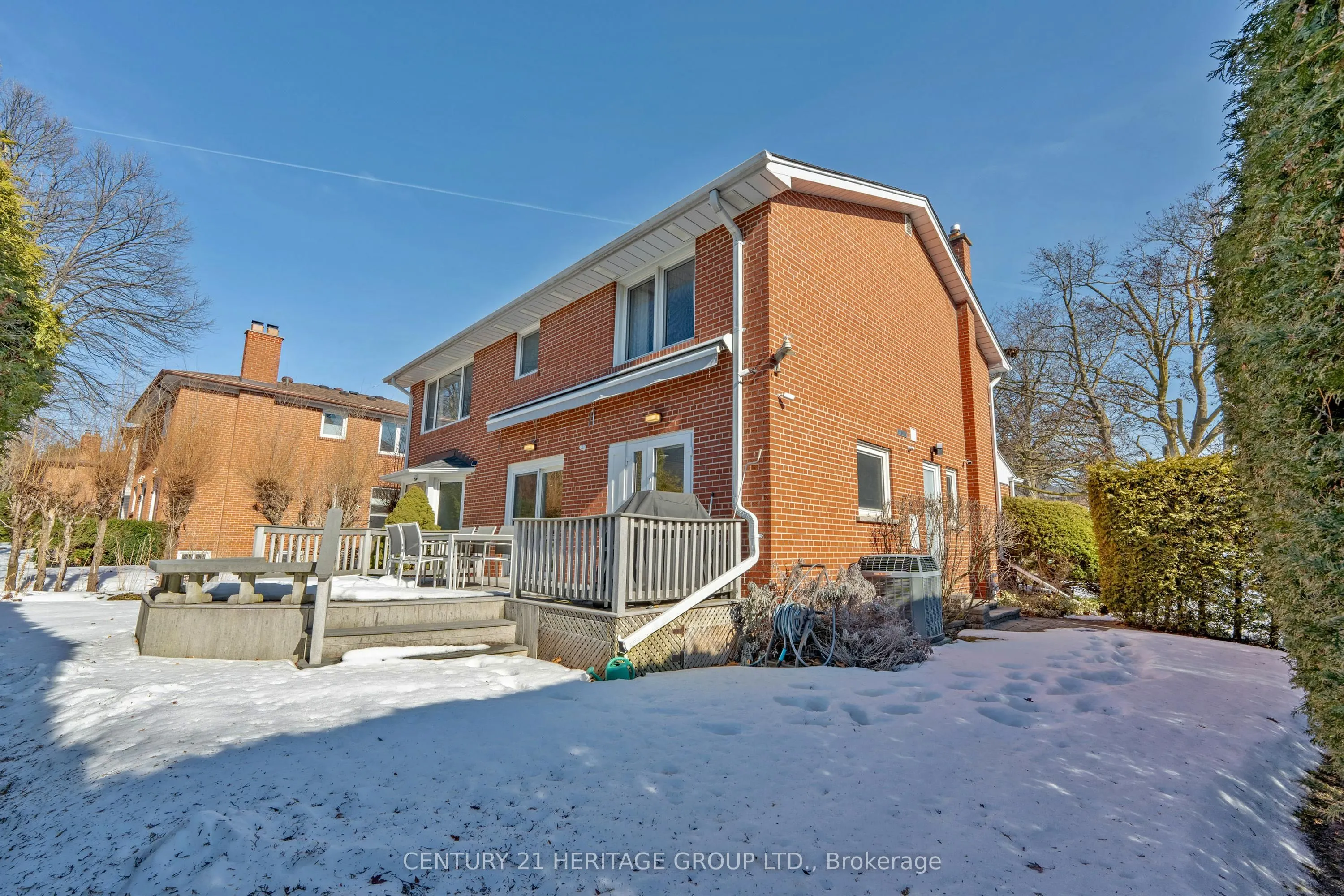61 Foursome Crescent