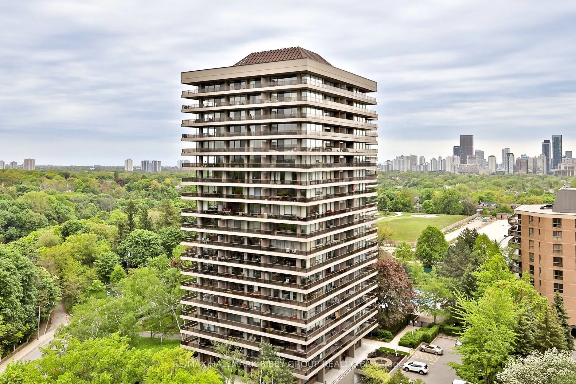 20 Avoca Avenue, #601