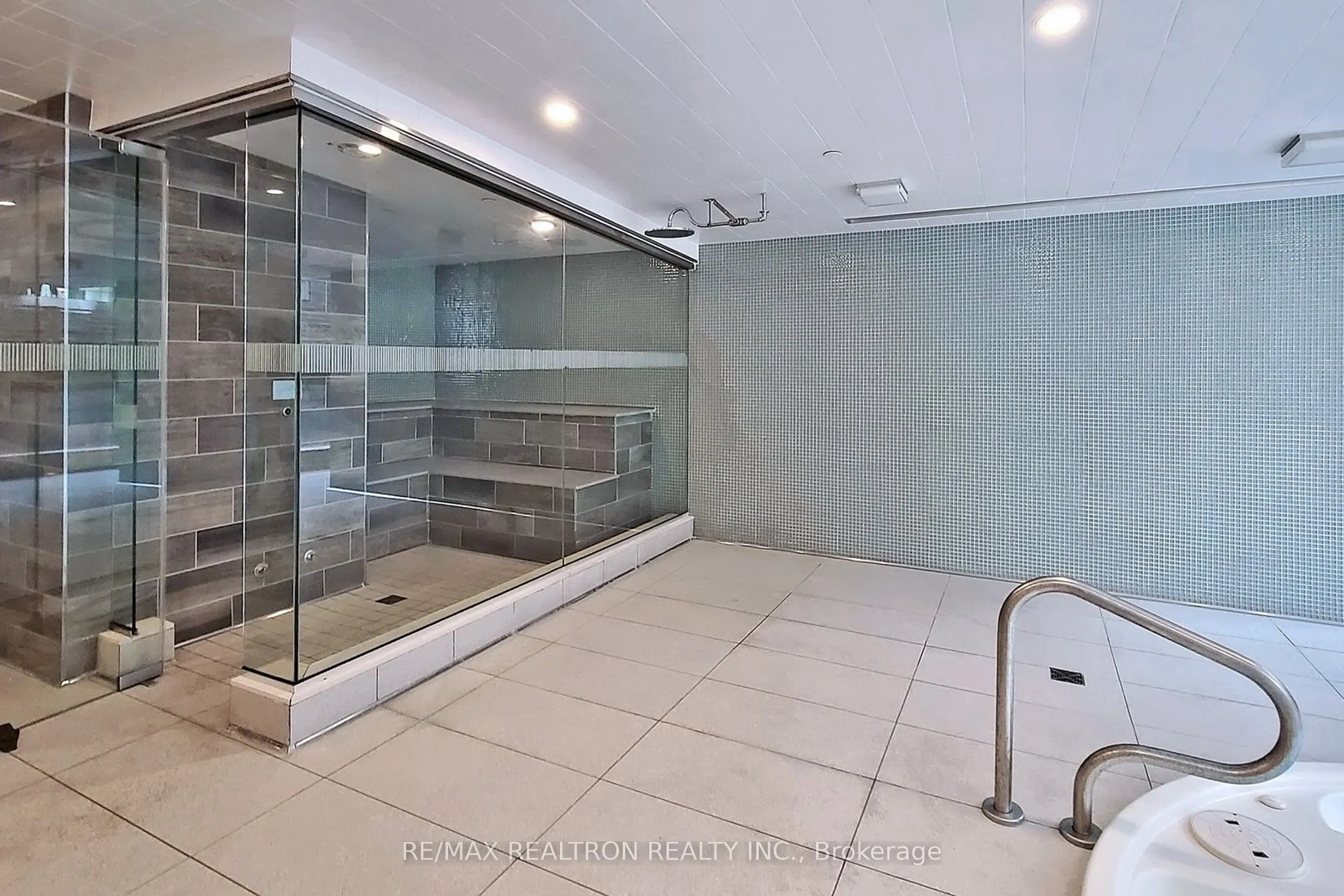 21 Widmer Street, #2402