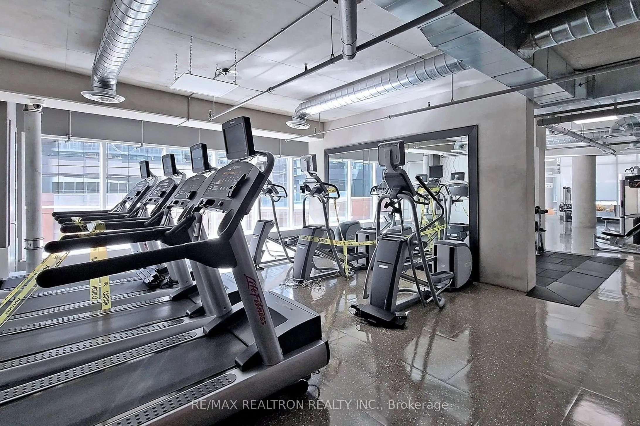 21 Widmer Street, #2402
