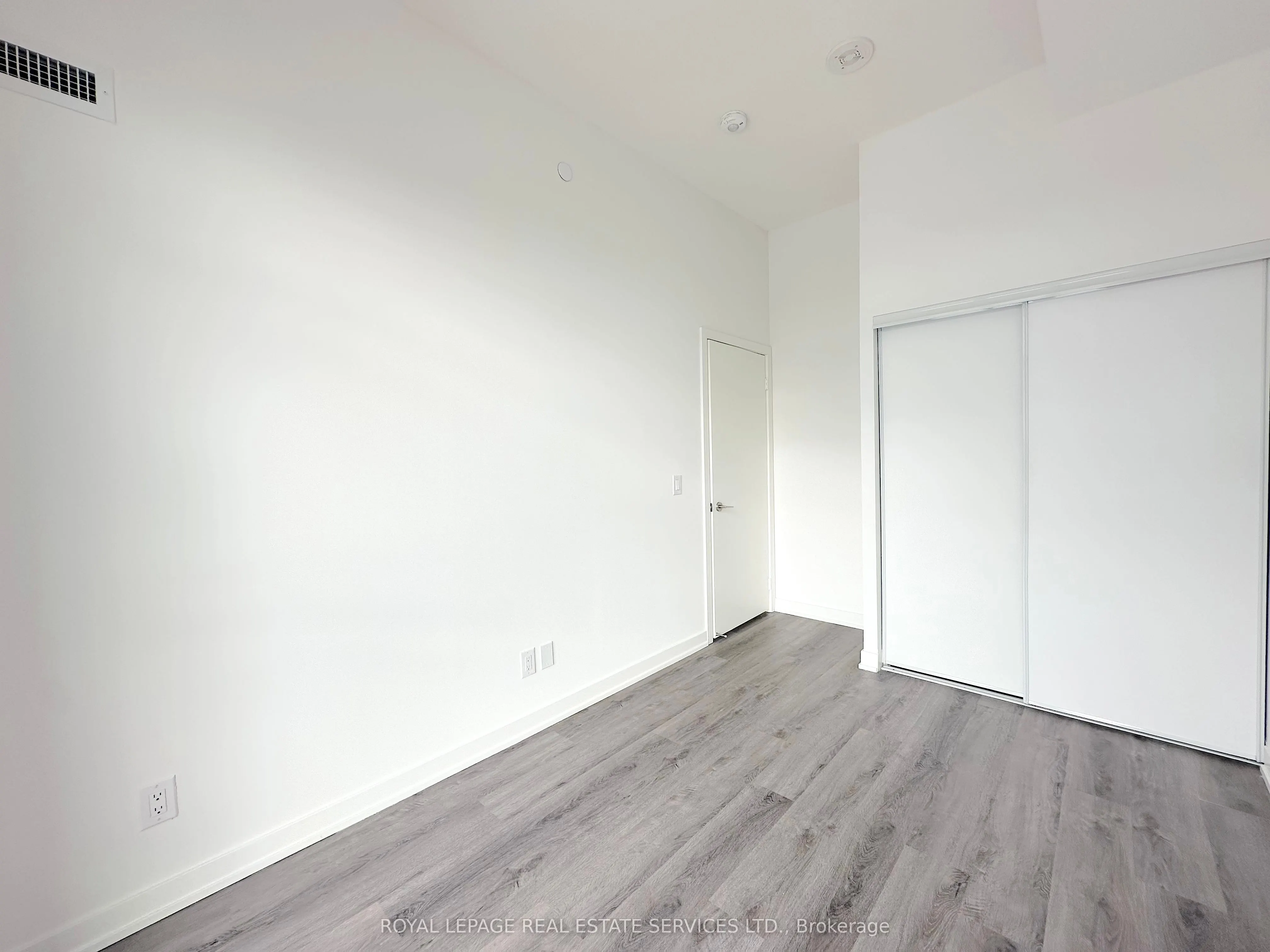 1225 York Mills Road, #1201