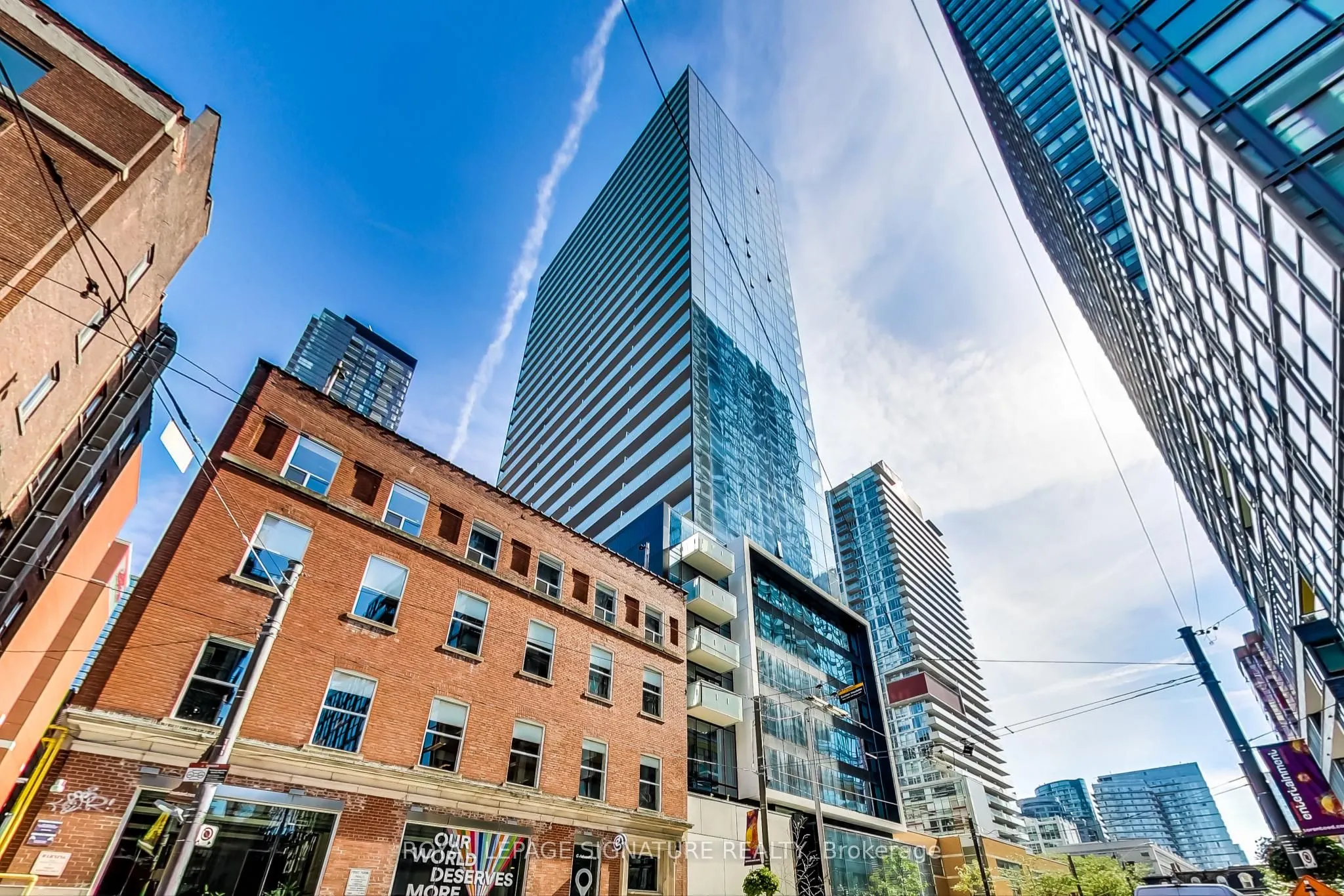 11 Charlotte Street, #2201