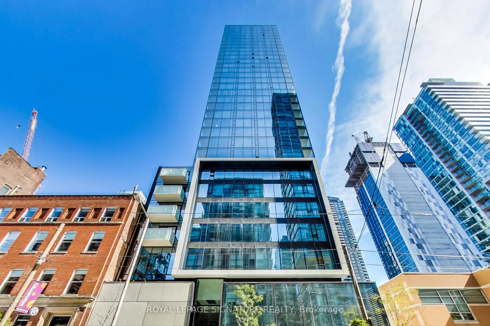 11 Charlotte Street, #2201