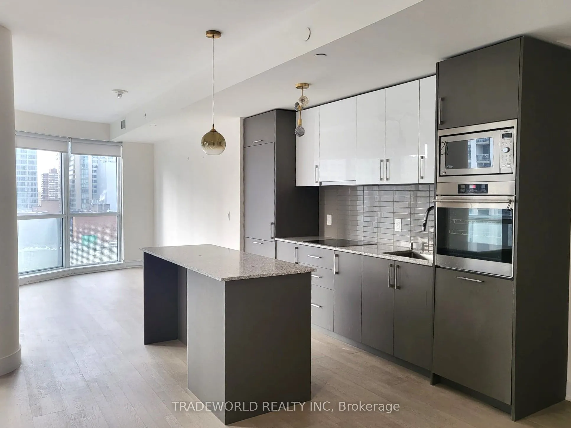 88 Cumberland Street, #902