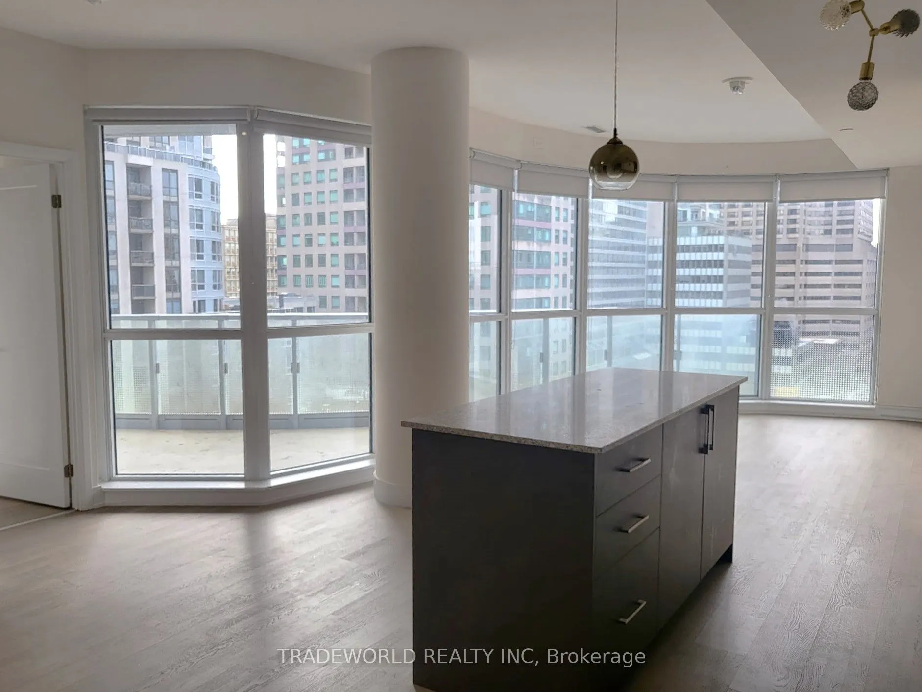88 Cumberland Street, #902